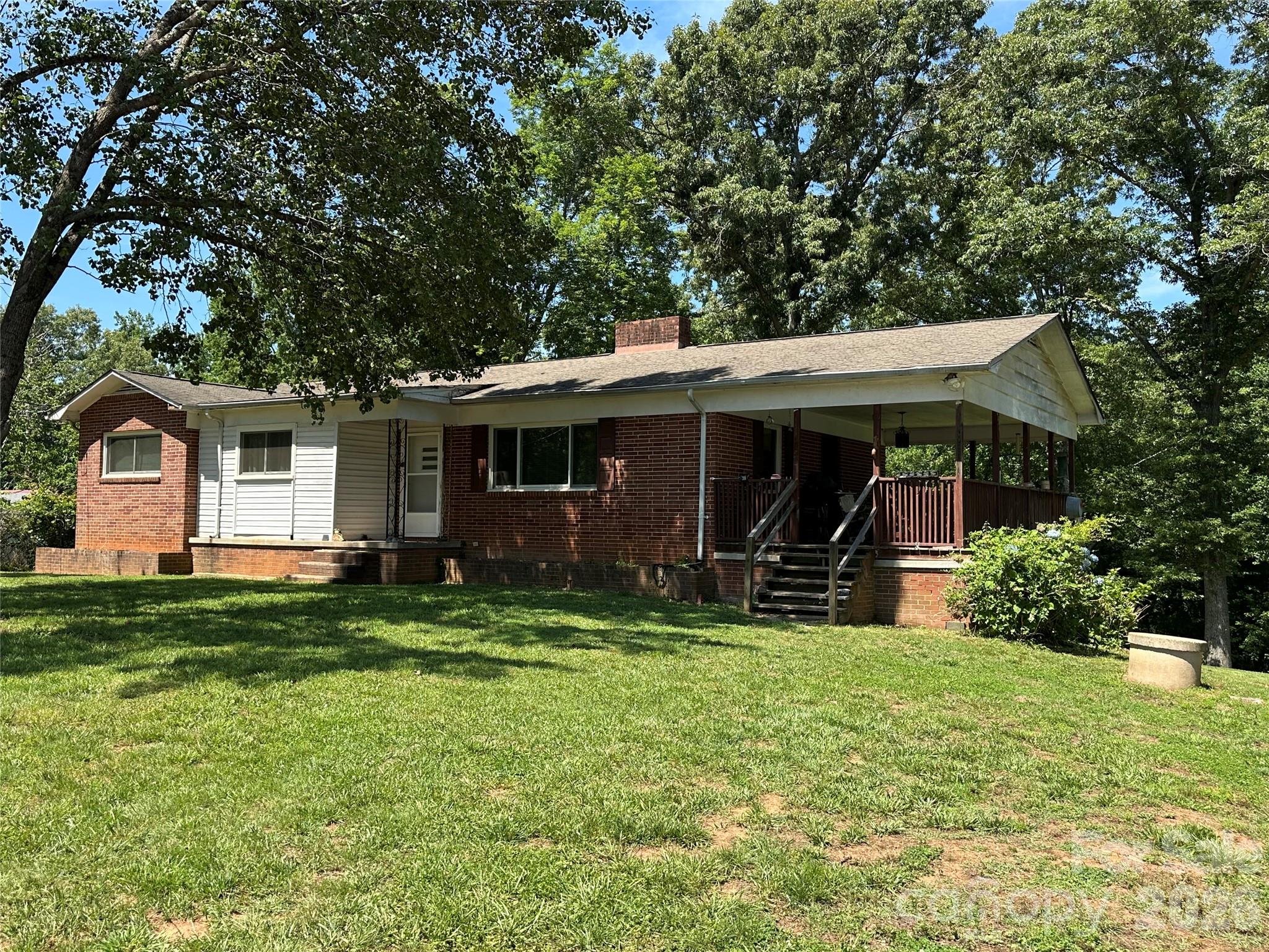 2939 Links Drive — Granite Falls