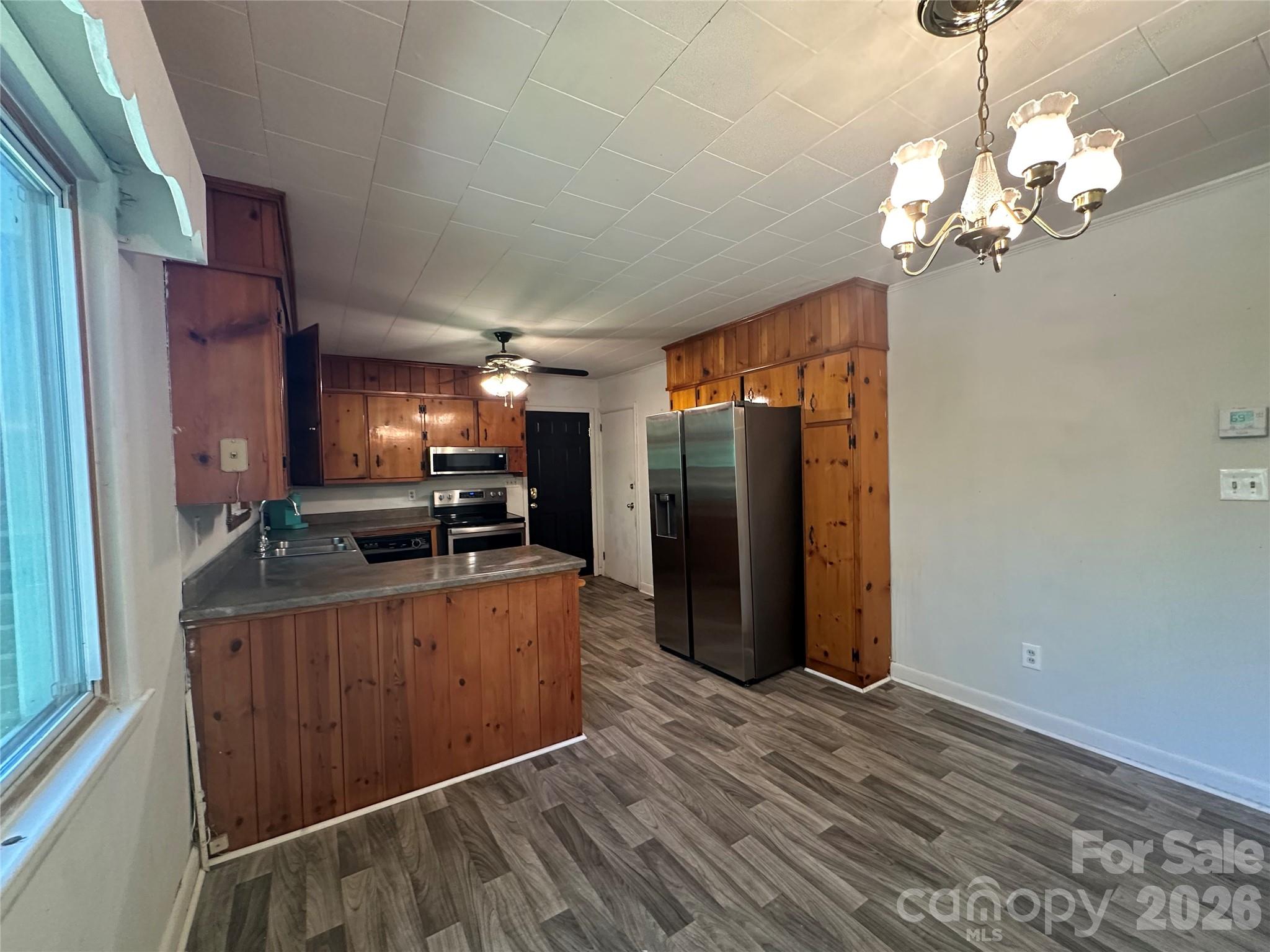 2939 Links Drive — Granite Falls