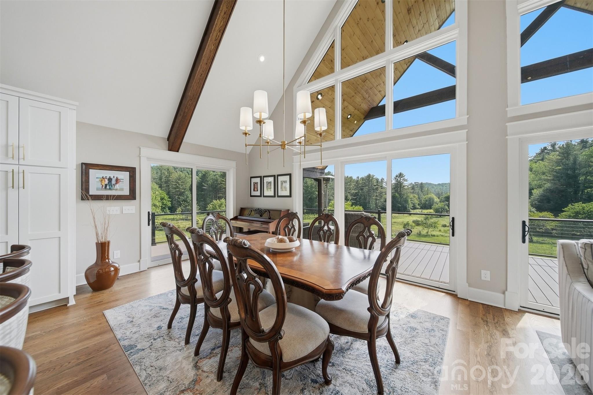 8788 Donald Barrier Street — Newland