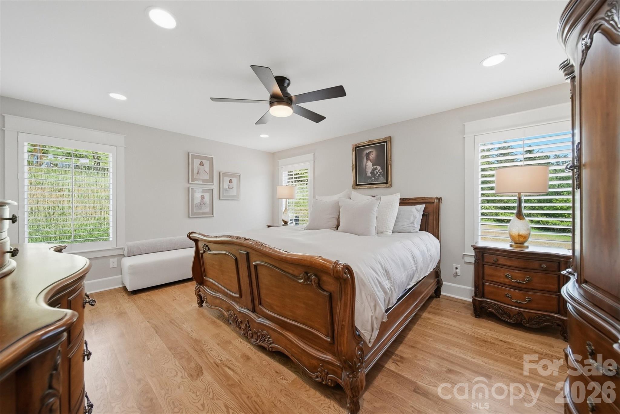8788 Donald Barrier Street — Newland