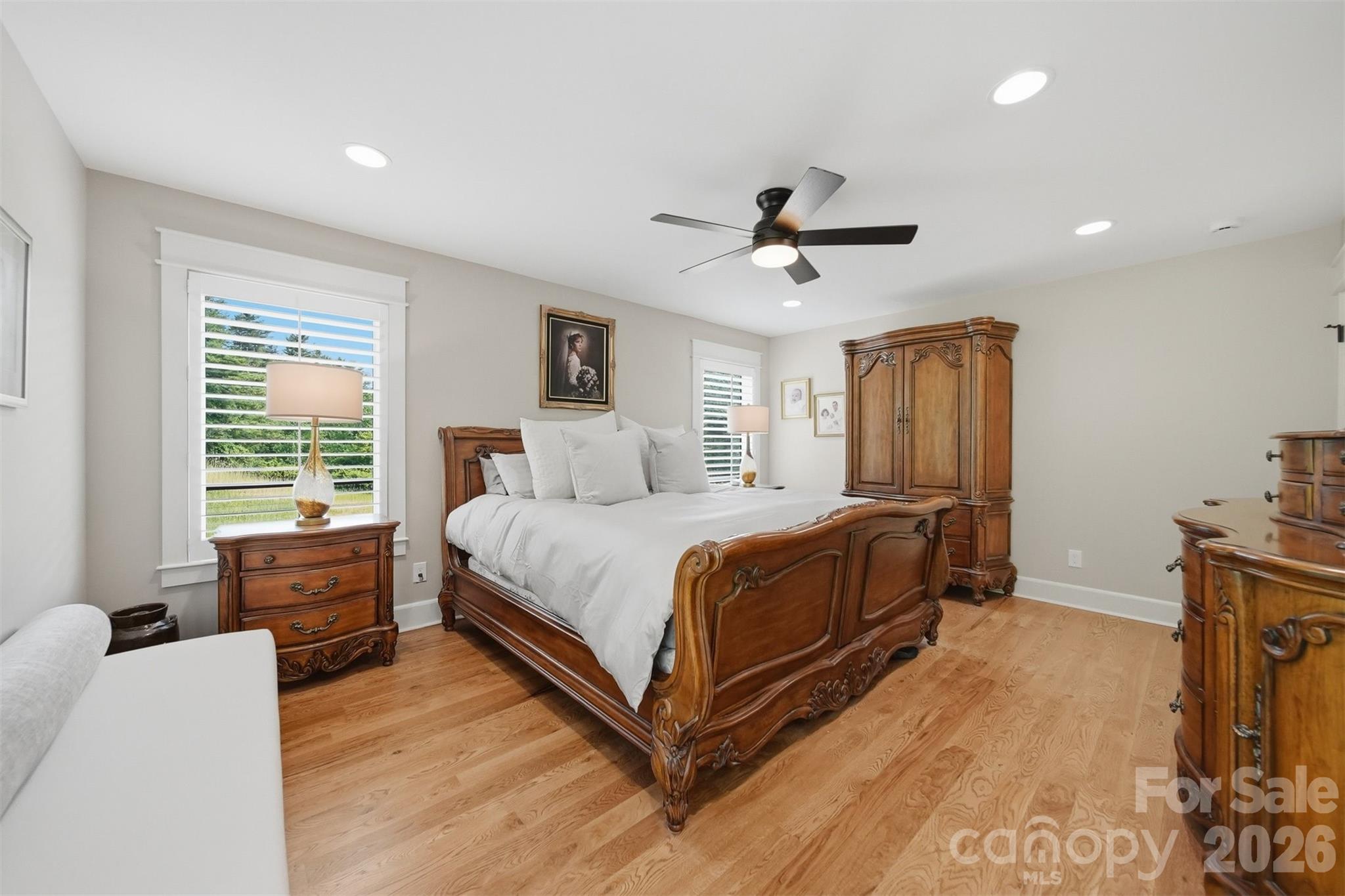 8788 Donald Barrier Street — Newland