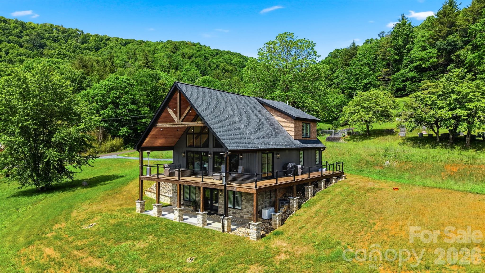 8788 Donald Barrier Street — Newland