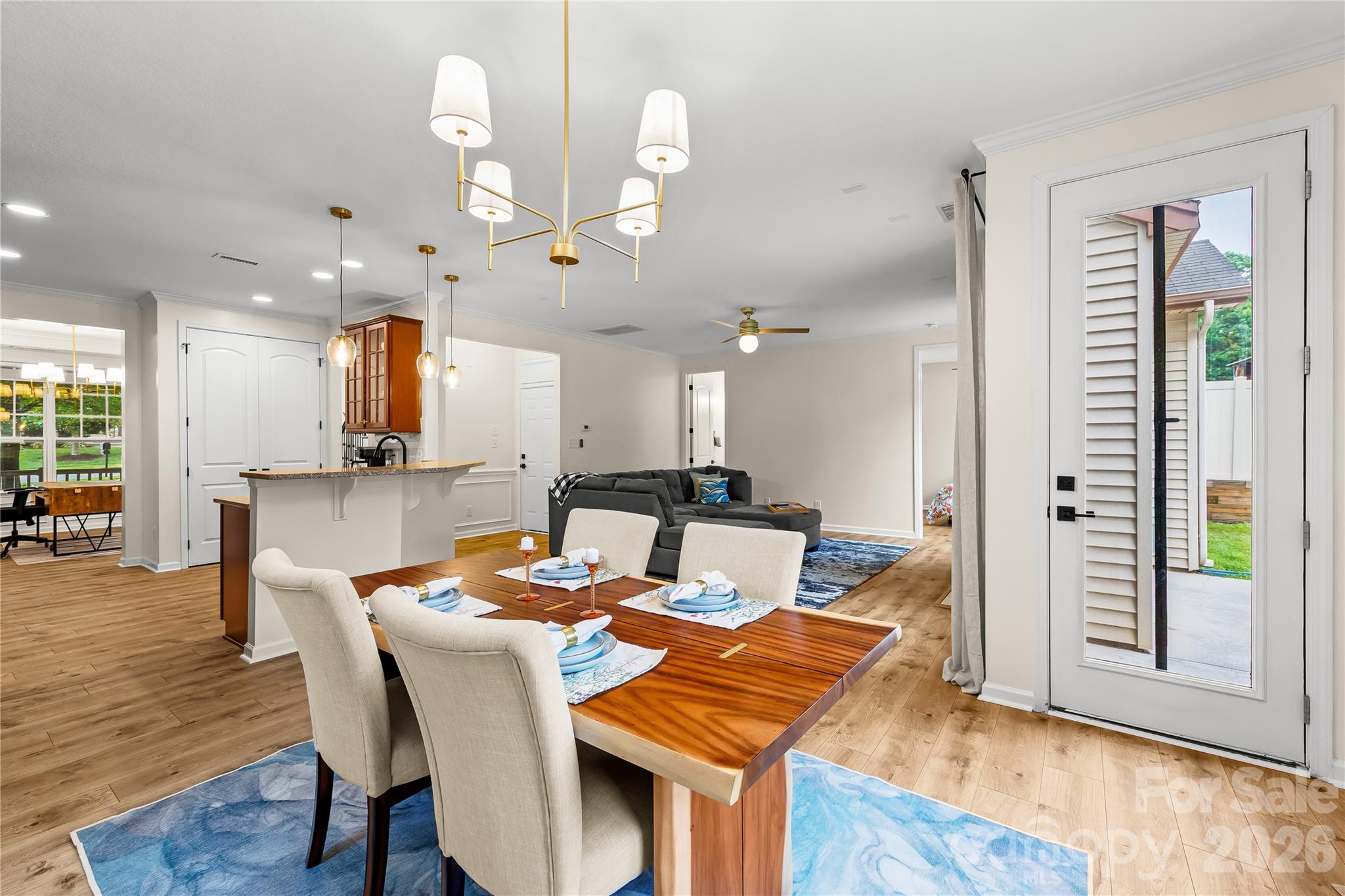 7202 Toxaway Lane — Charlotte