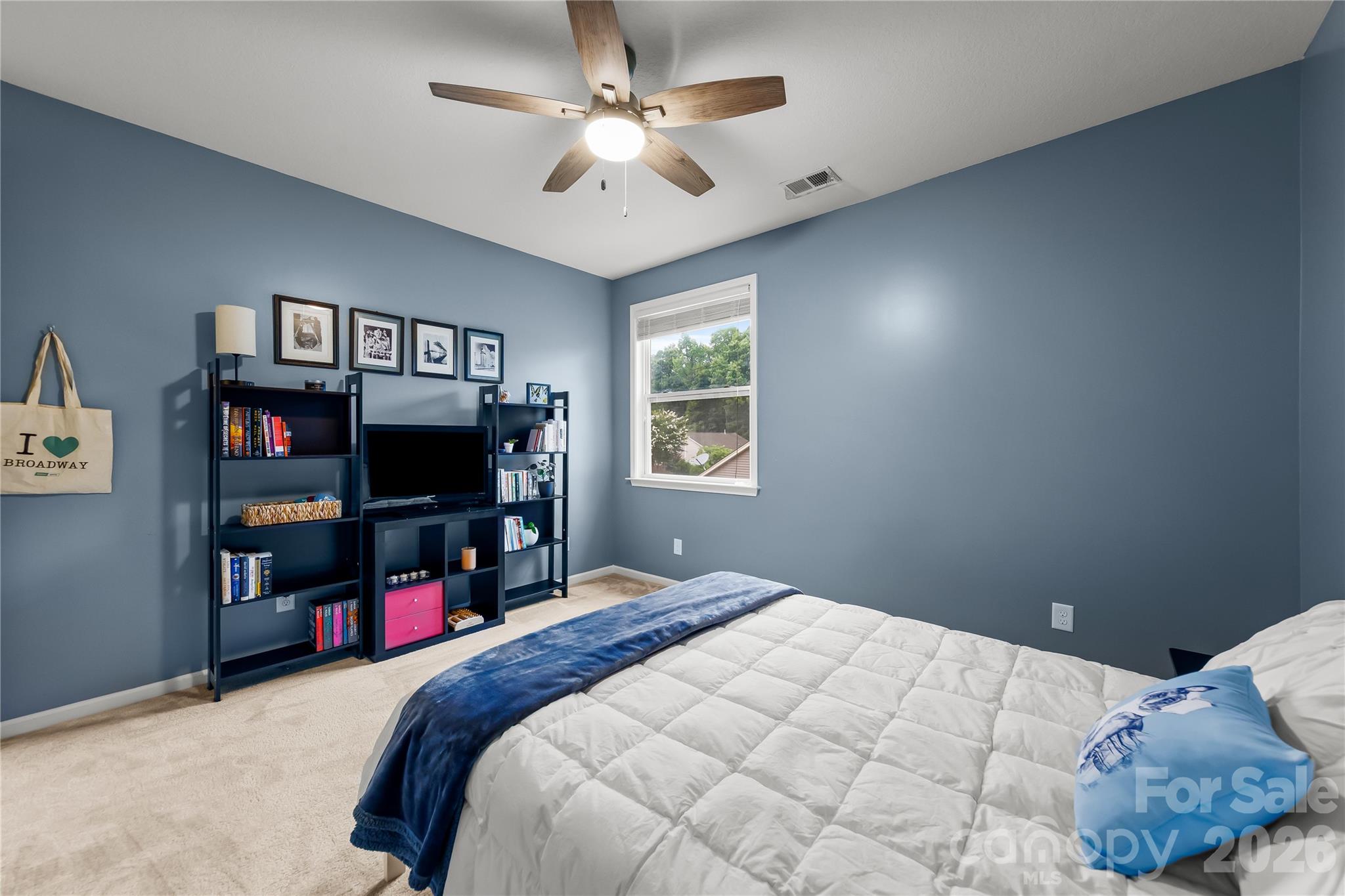 7202 Toxaway Lane — Charlotte