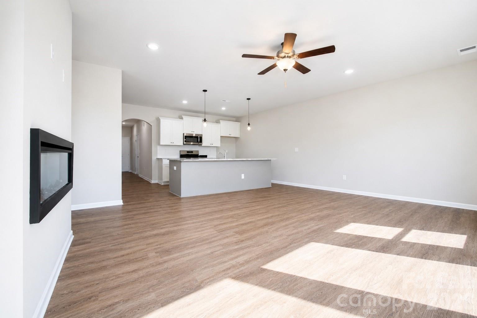 5909 Wallace Avenue — Charlotte