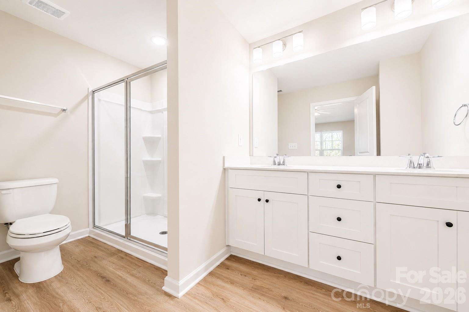 5909 Wallace Avenue — Charlotte