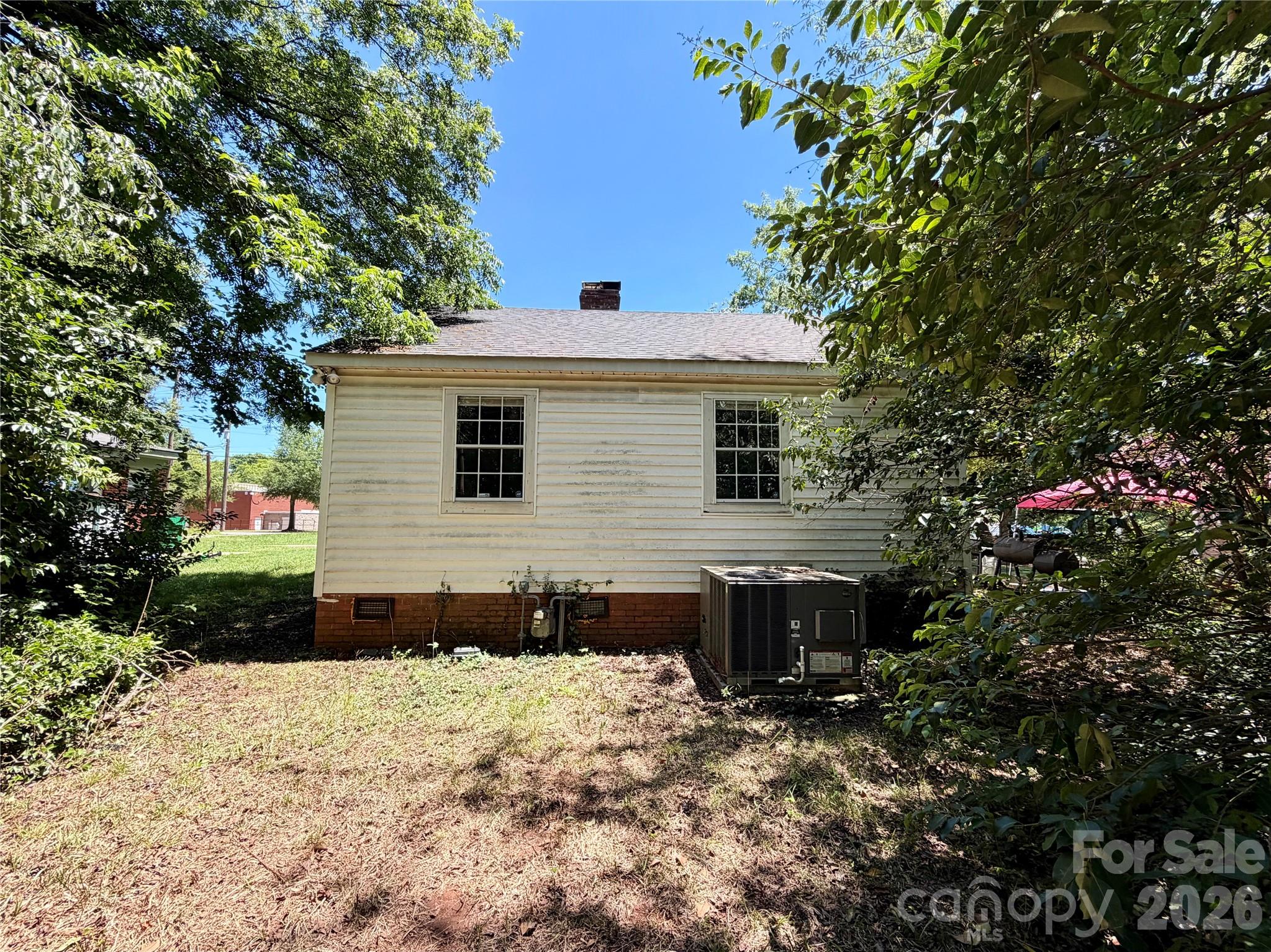 2825 Parkway Avenue — Charlotte