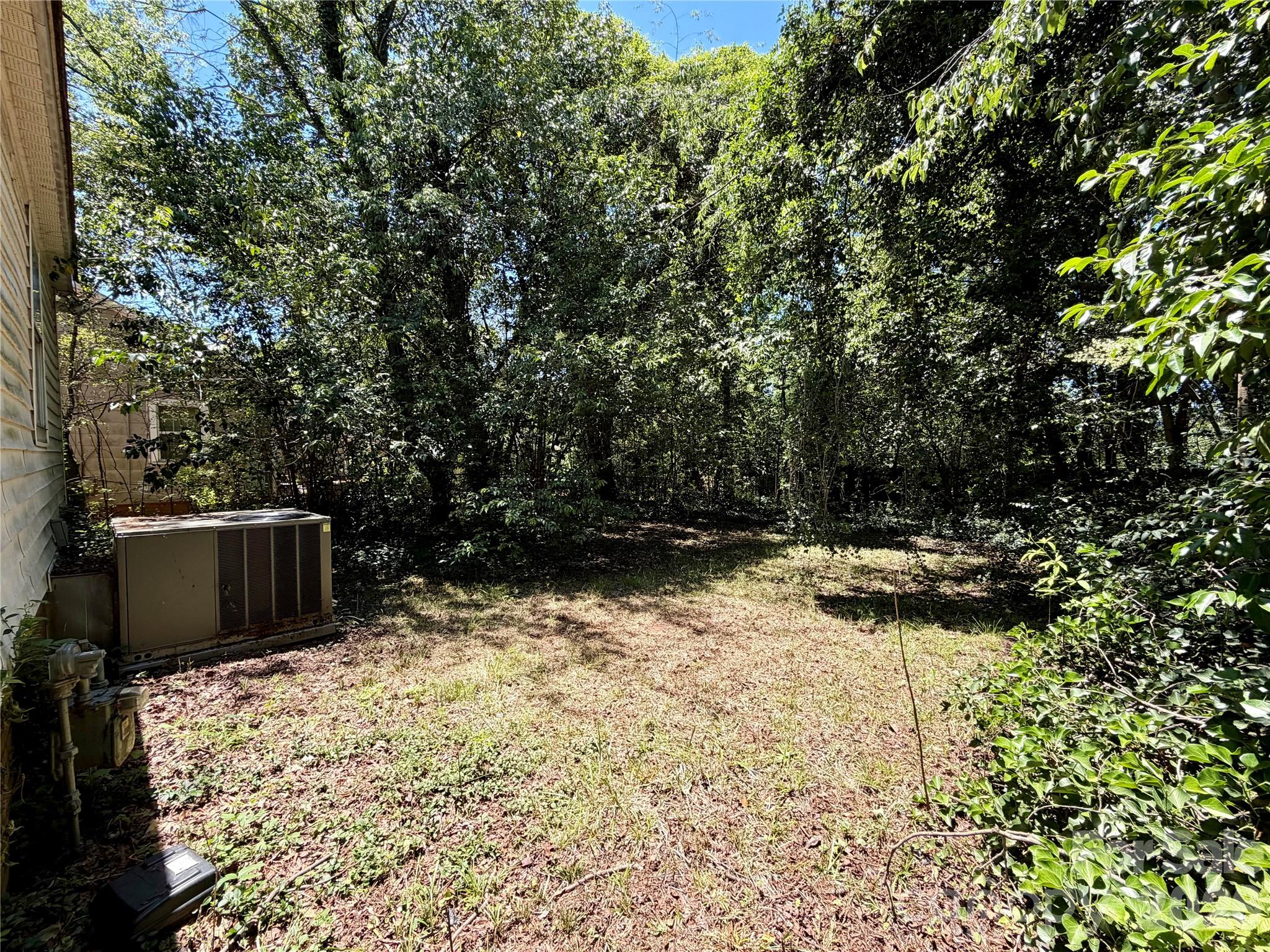 2825 Parkway Avenue — Charlotte
