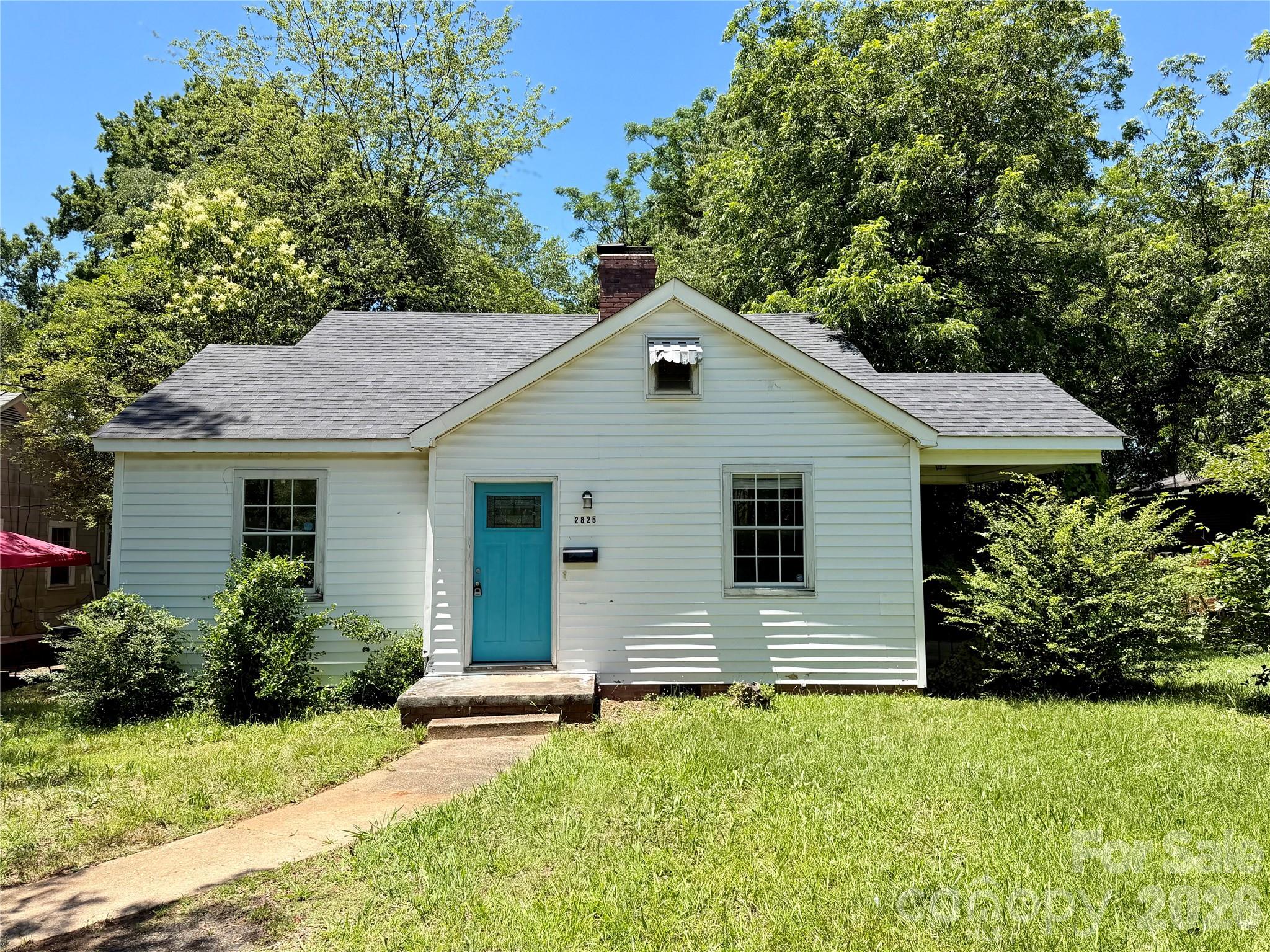 2825 Parkway Avenue — Charlotte