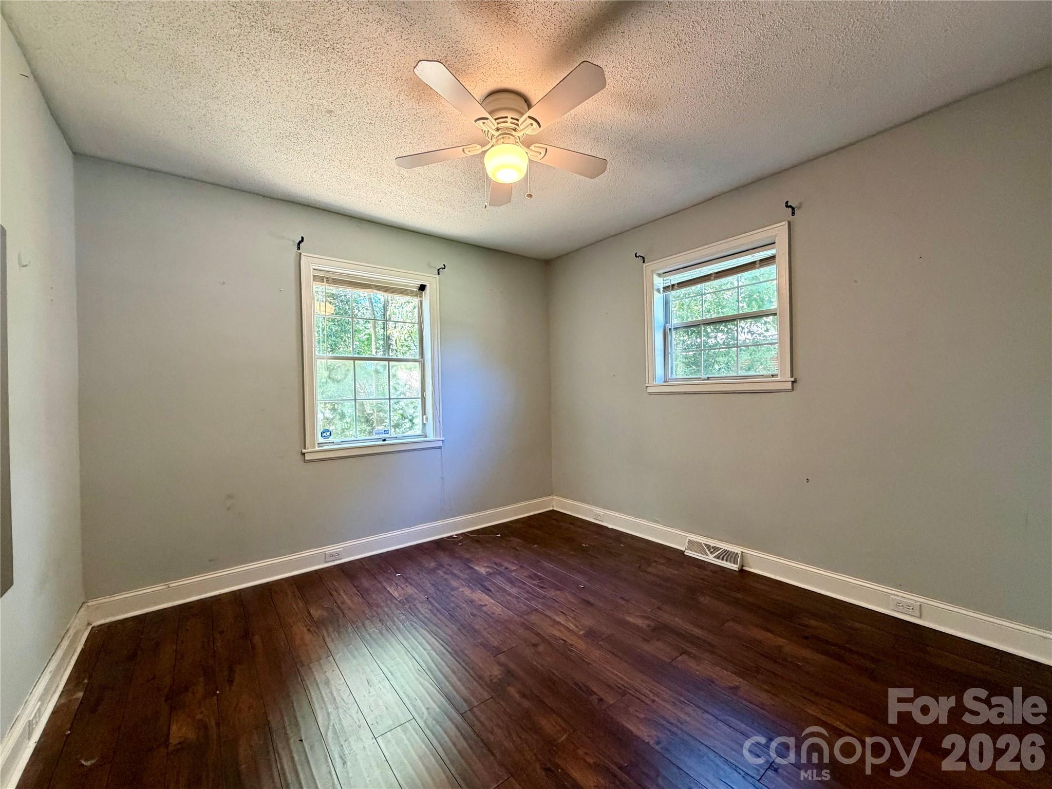 2825 Parkway Avenue — Charlotte