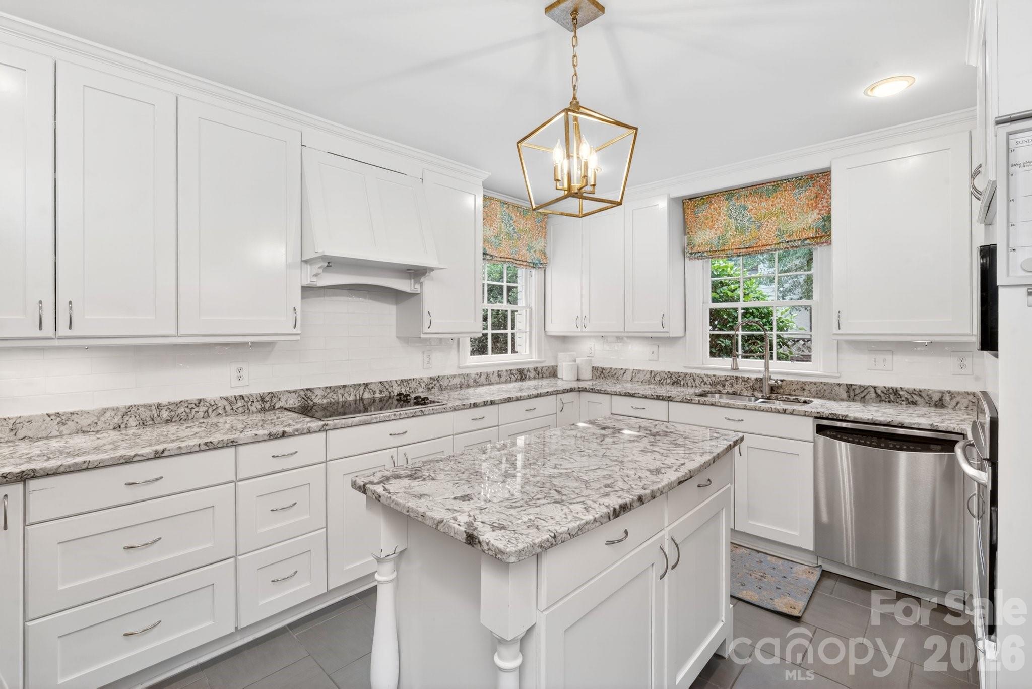 2808 Windsor Avenue — Charlotte