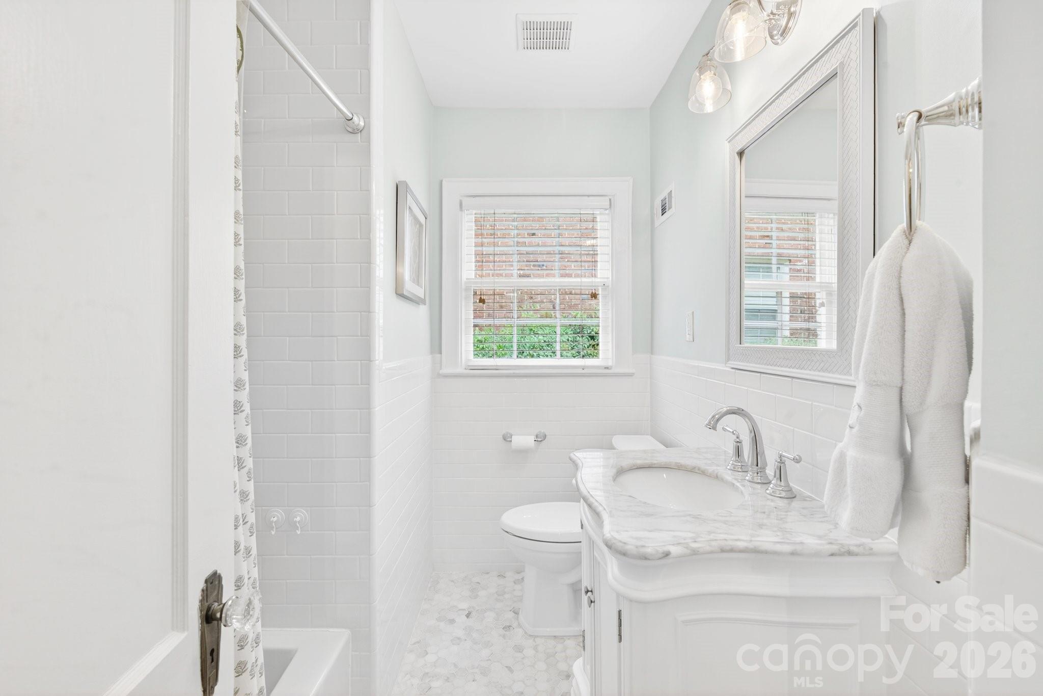 2808 Windsor Avenue — Charlotte