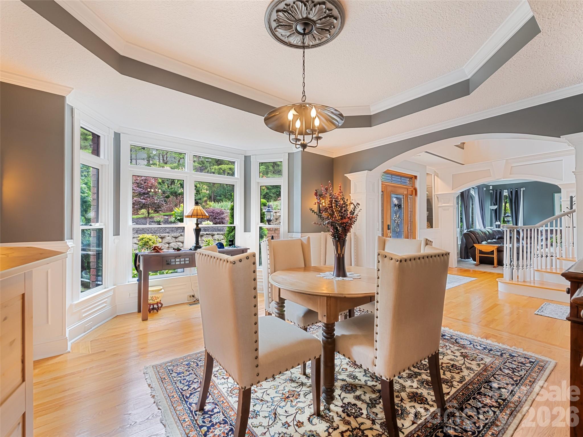 9 Perrion Avenue — Weaverville
