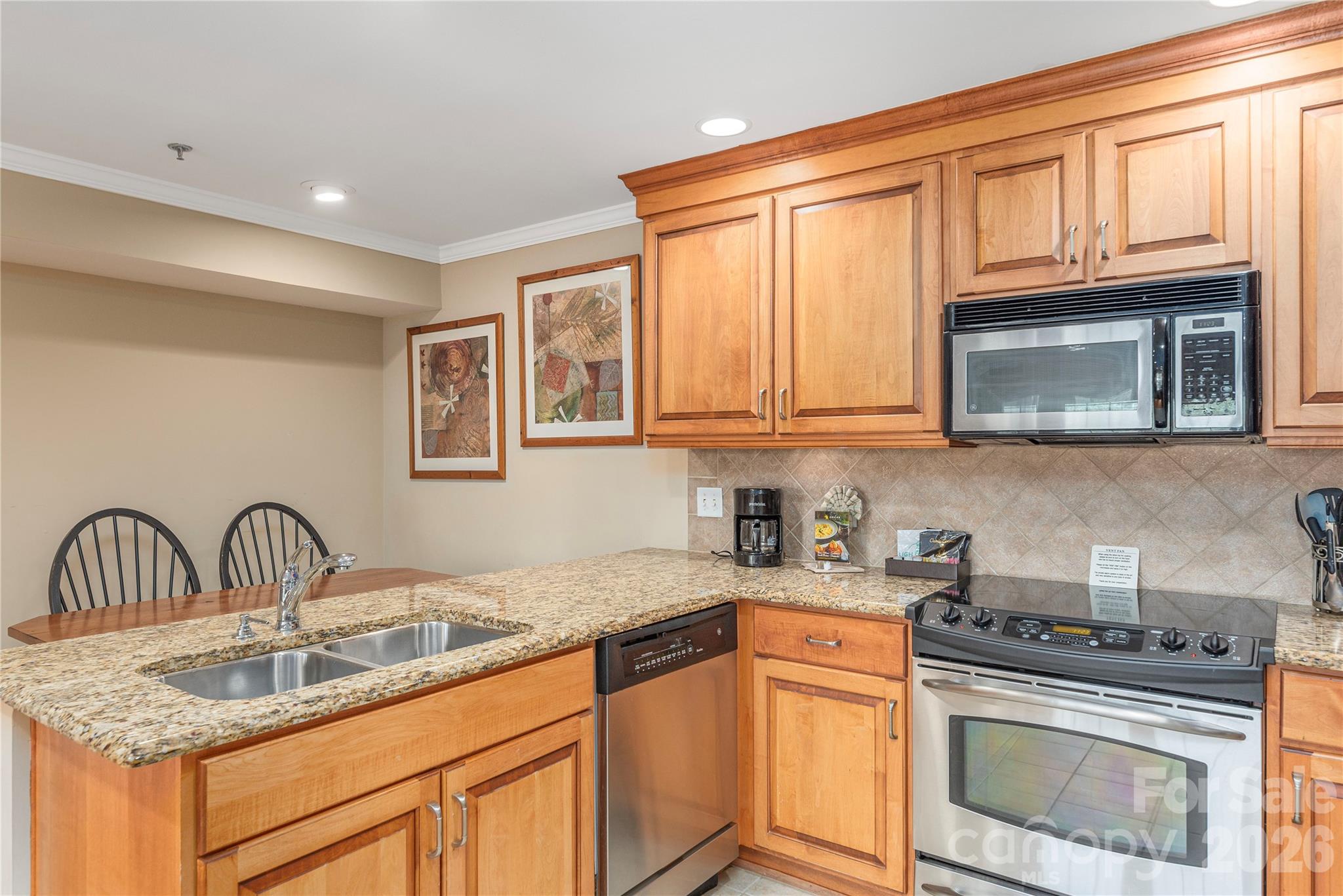 222 Bowling Park Road — Asheville