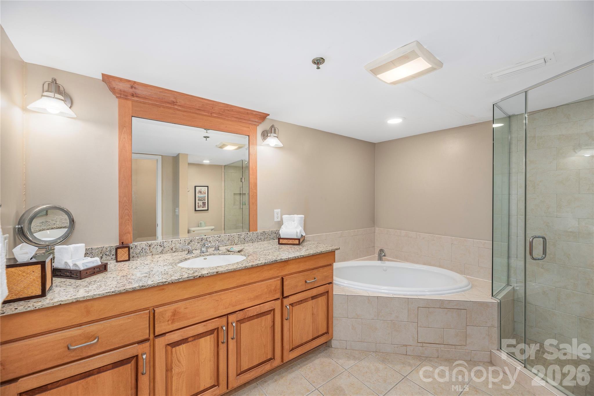 222 Bowling Park Road — Asheville