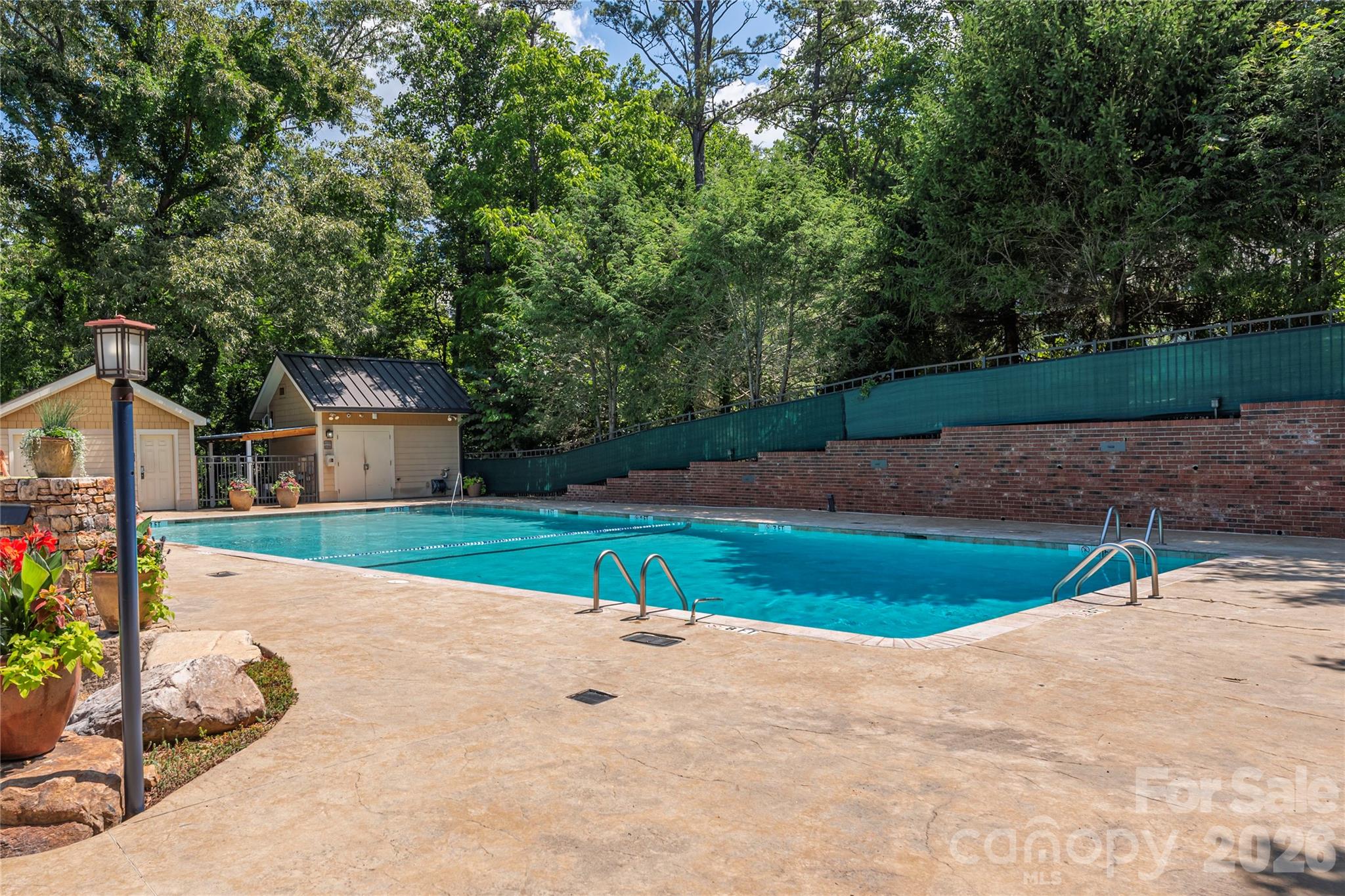 222 Bowling Park Road — Asheville