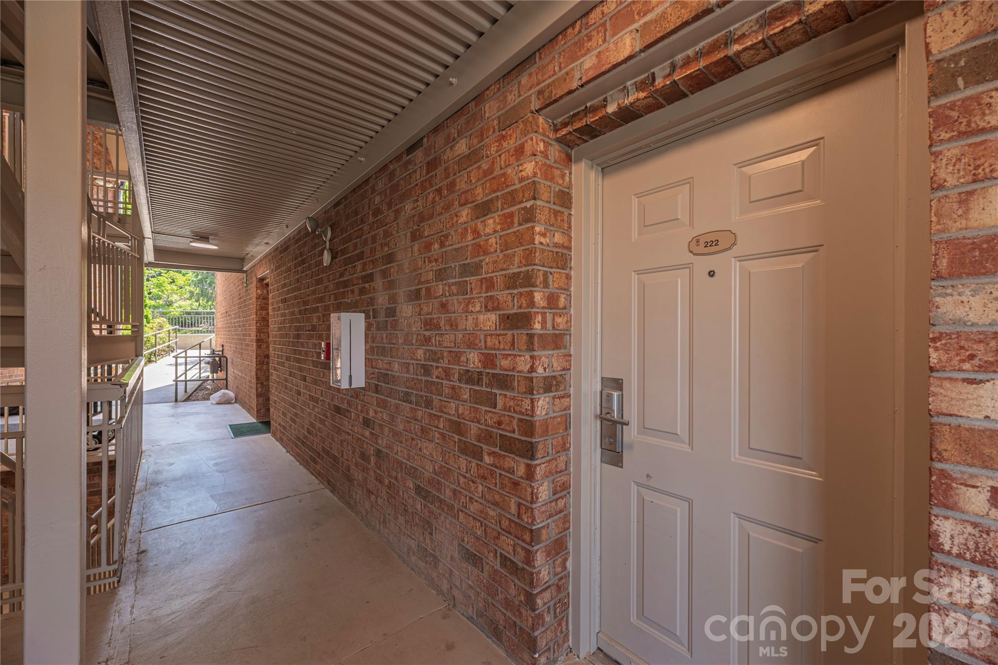 222 Bowling Park Road — Asheville