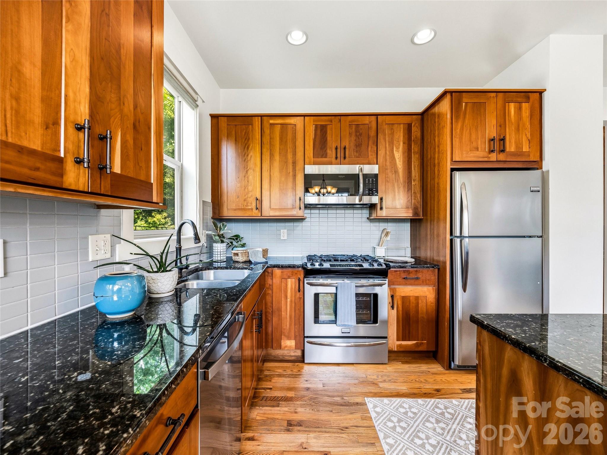 14 Sunset Drive — Asheville