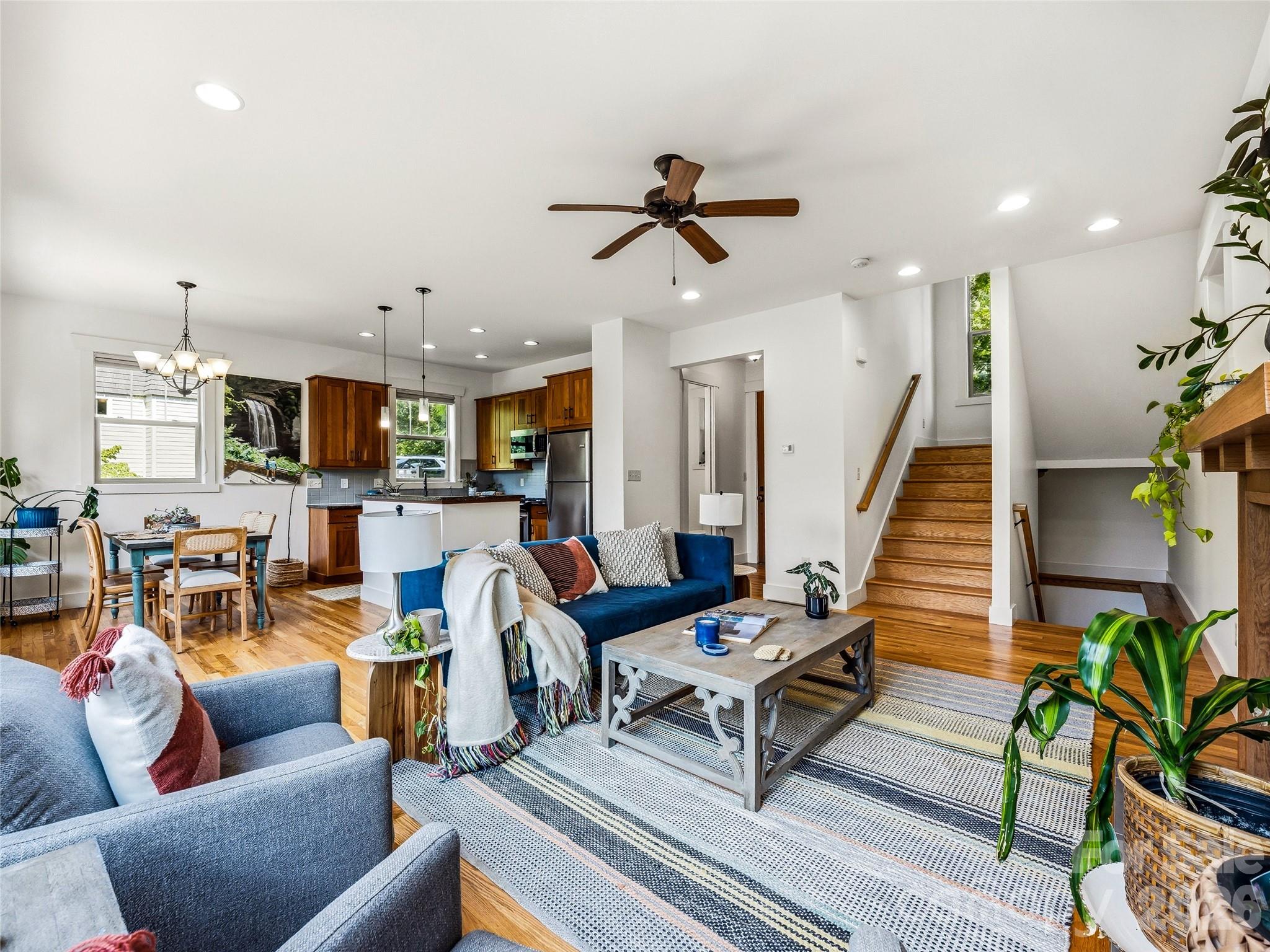 14 Sunset Drive — Asheville