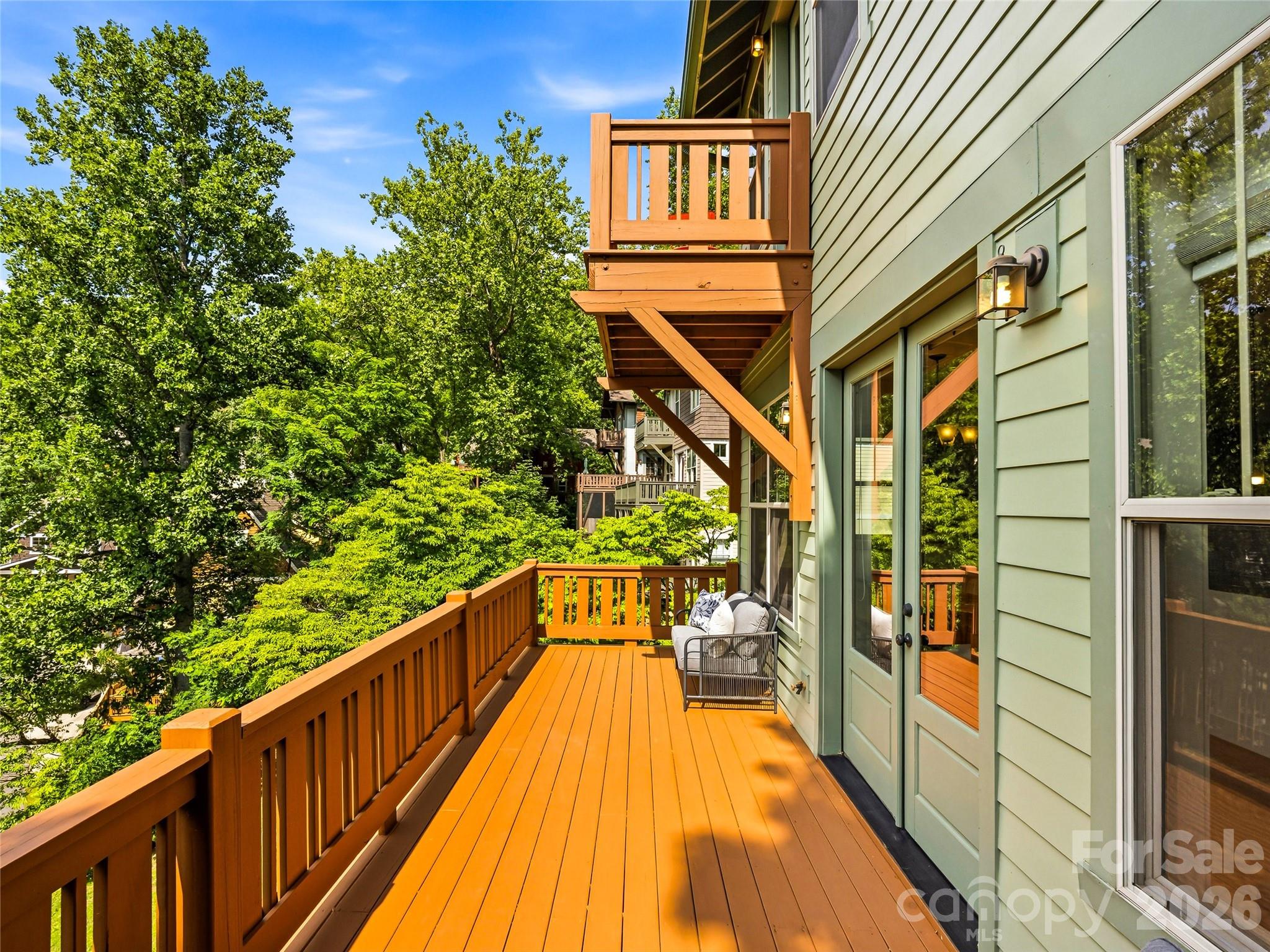 14 Sunset Drive — Asheville