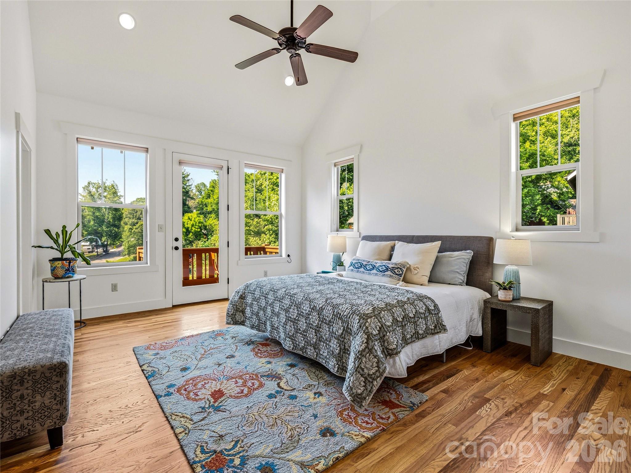 14 Sunset Drive — Asheville