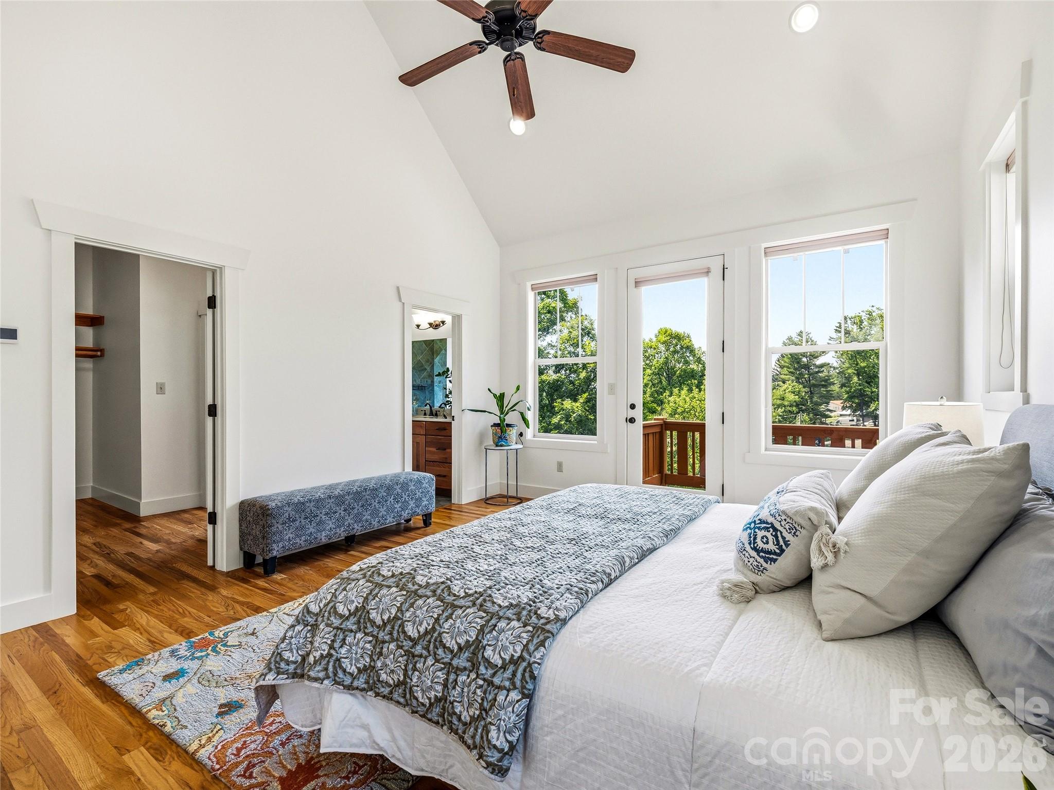 14 Sunset Drive — Asheville
