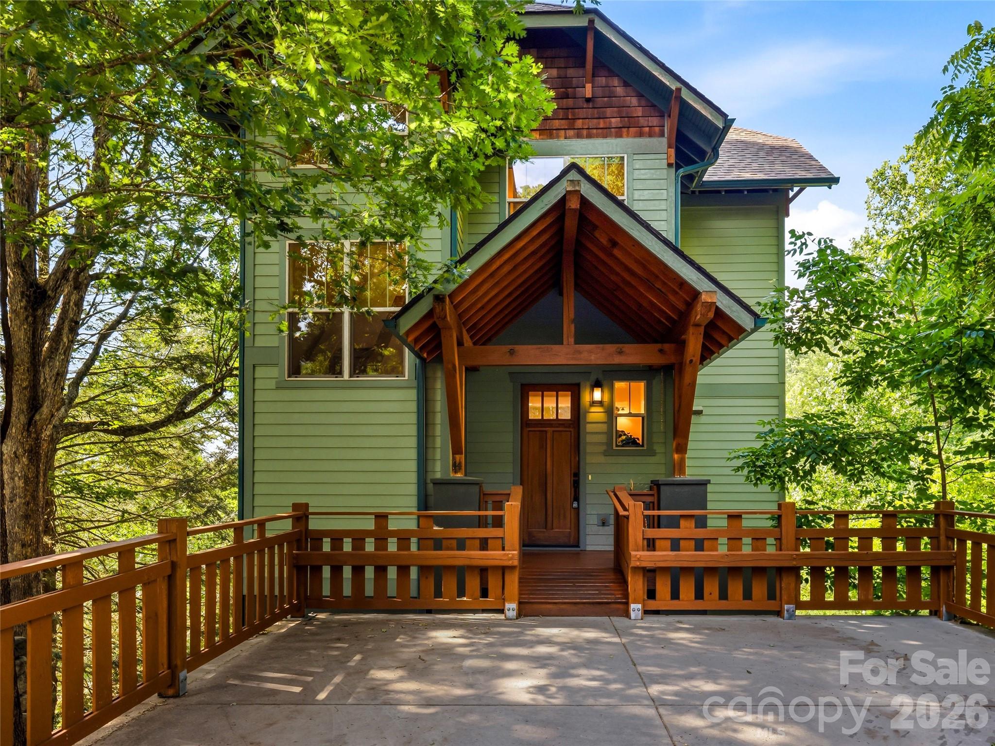 14 Sunset Drive — Asheville