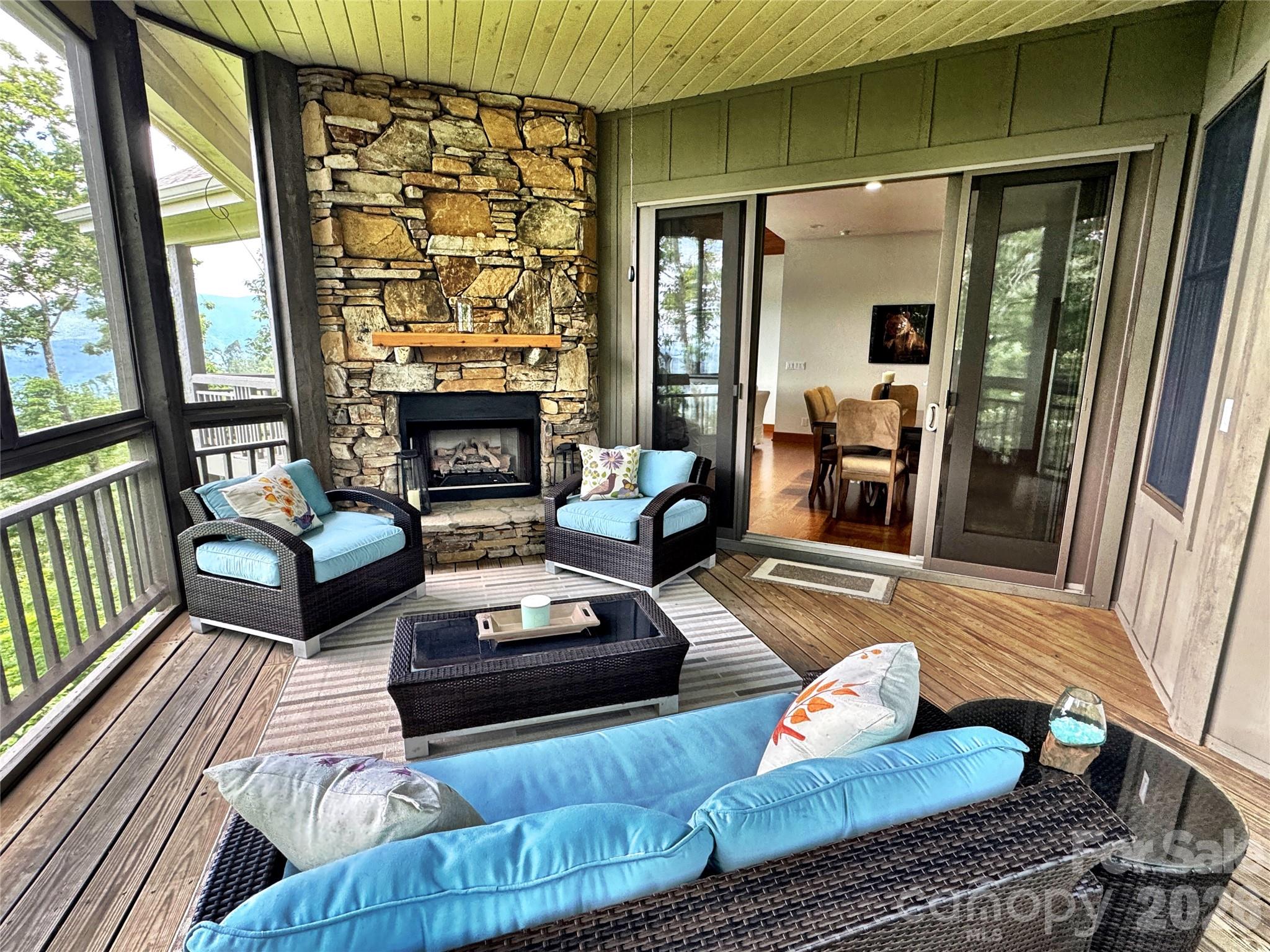 115 Stoney Falls Loop #D1 — Burnsville