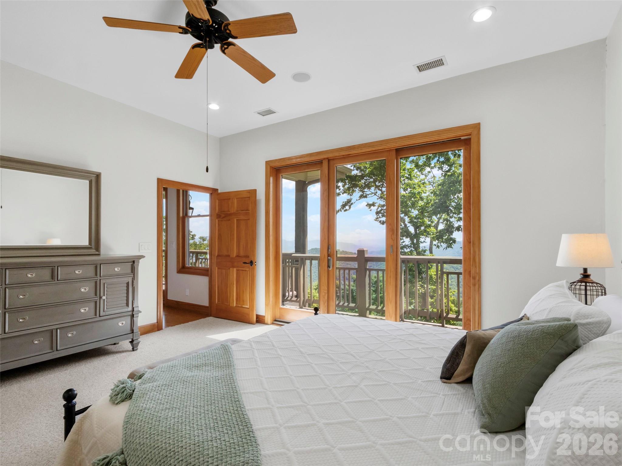115 Stoney Falls Loop #D1 — Burnsville