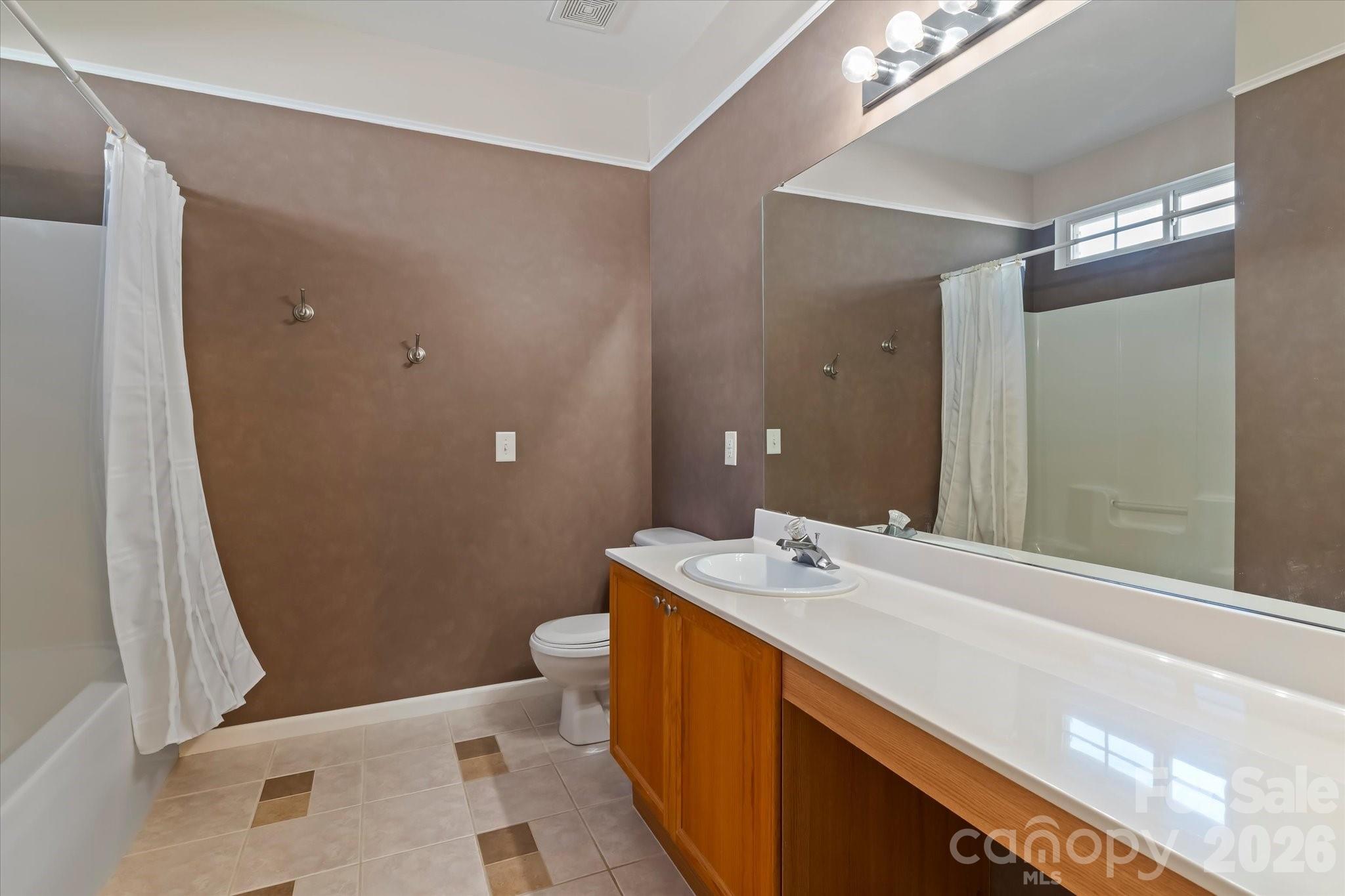 115 Northland Avenue — Mooresville