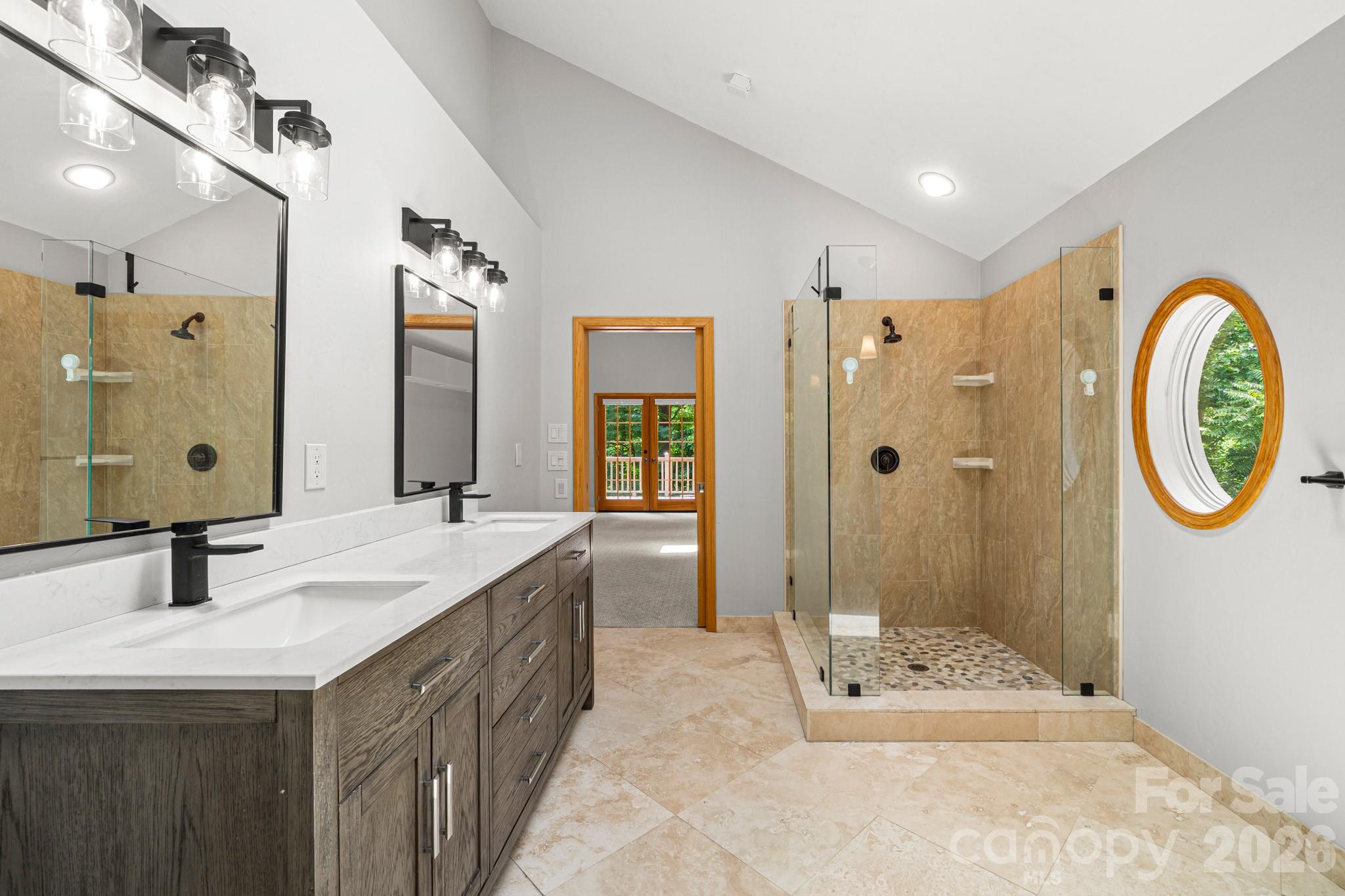 49 Western Eagle Drive — Hendersonville