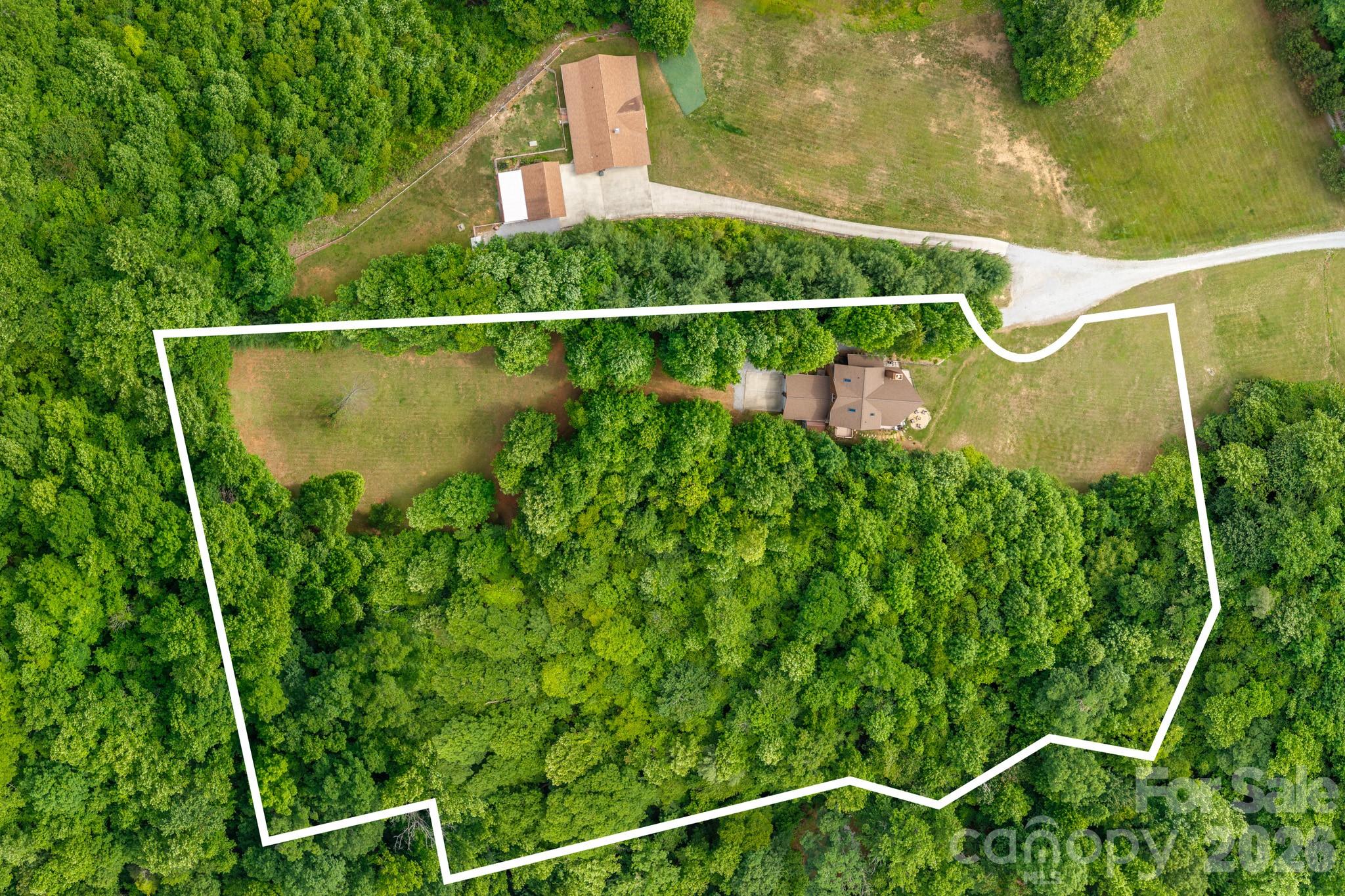 49 Western Eagle Drive — Hendersonville