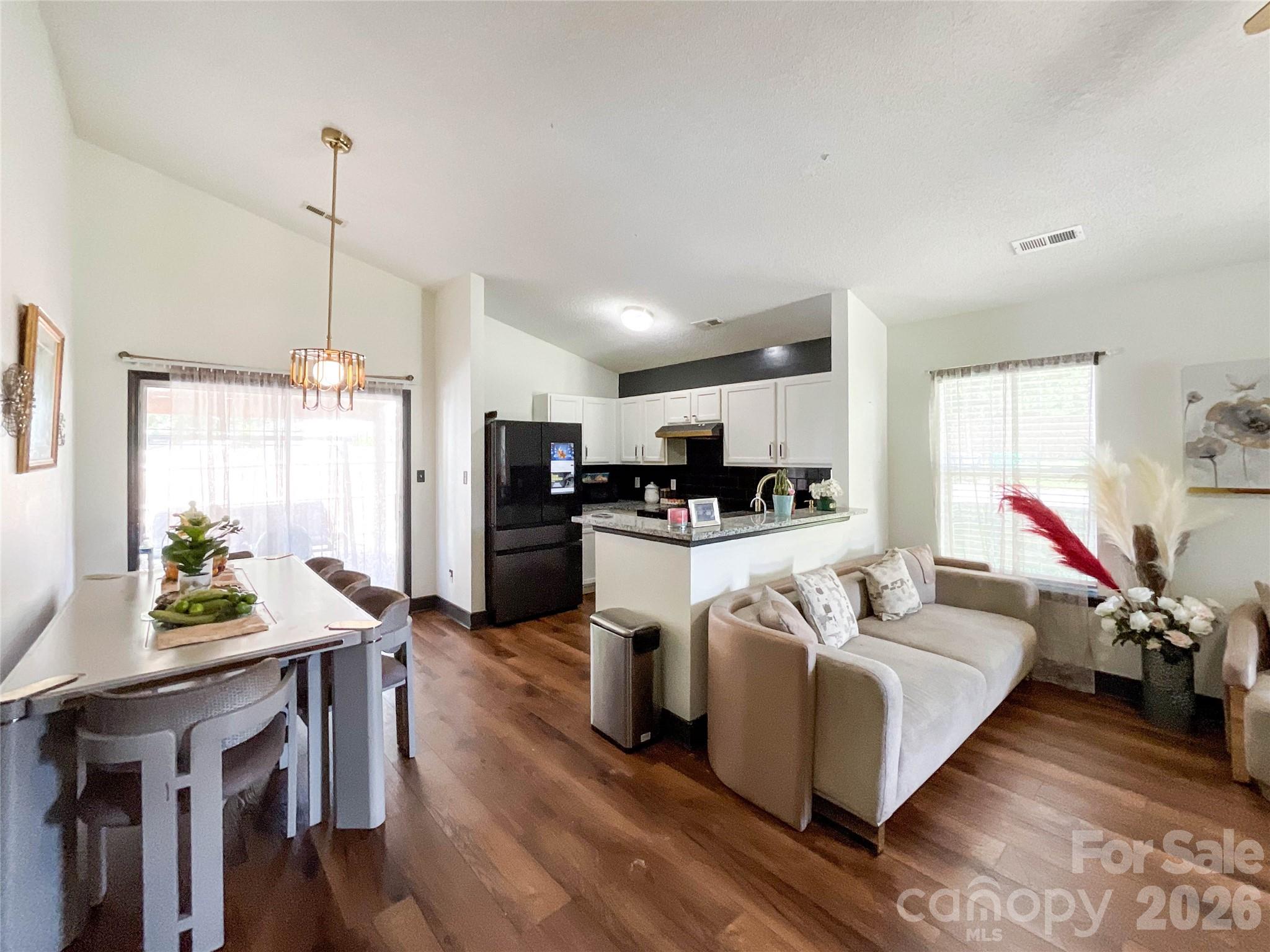 12151 Stewarts Crossing Drive — Charlotte