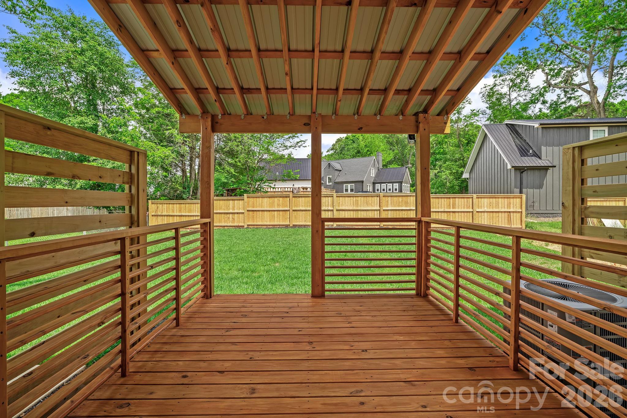 11 Gudger Road — Asheville