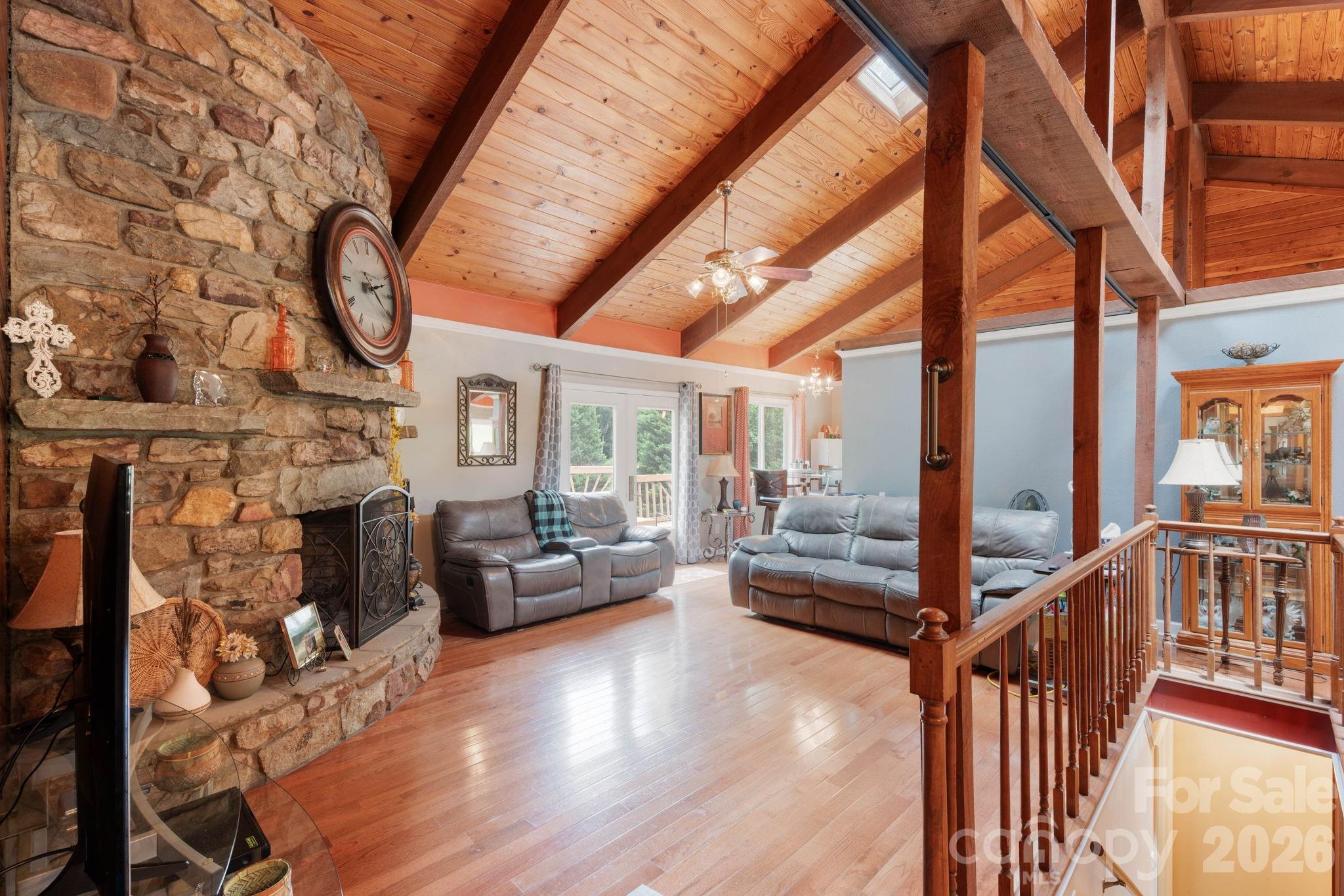 214 Fallingwood Circle — Gastonia