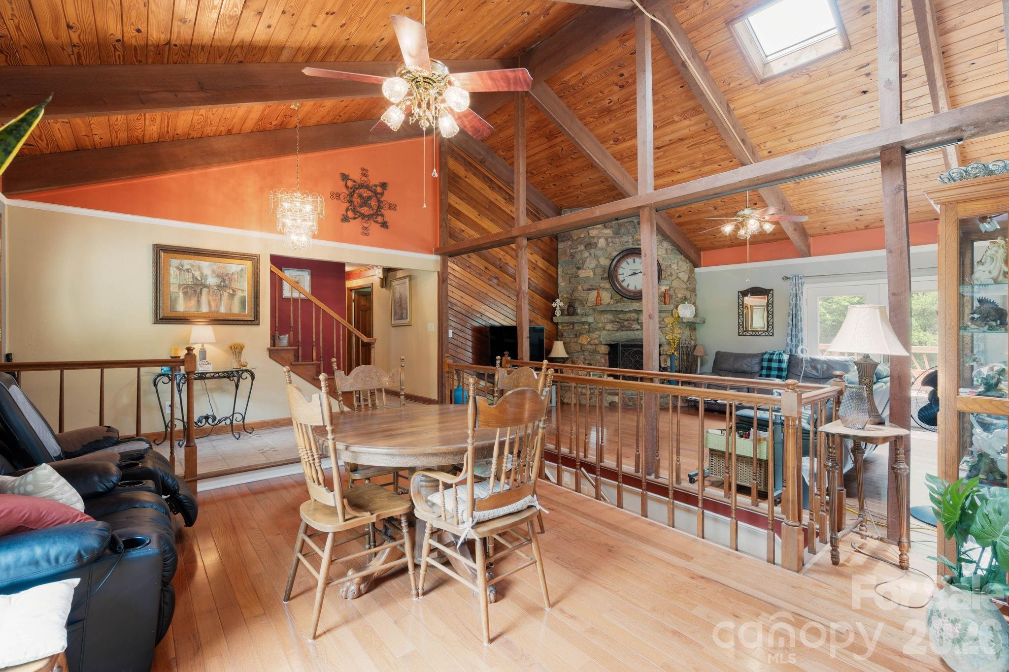 214 Fallingwood Circle — Gastonia