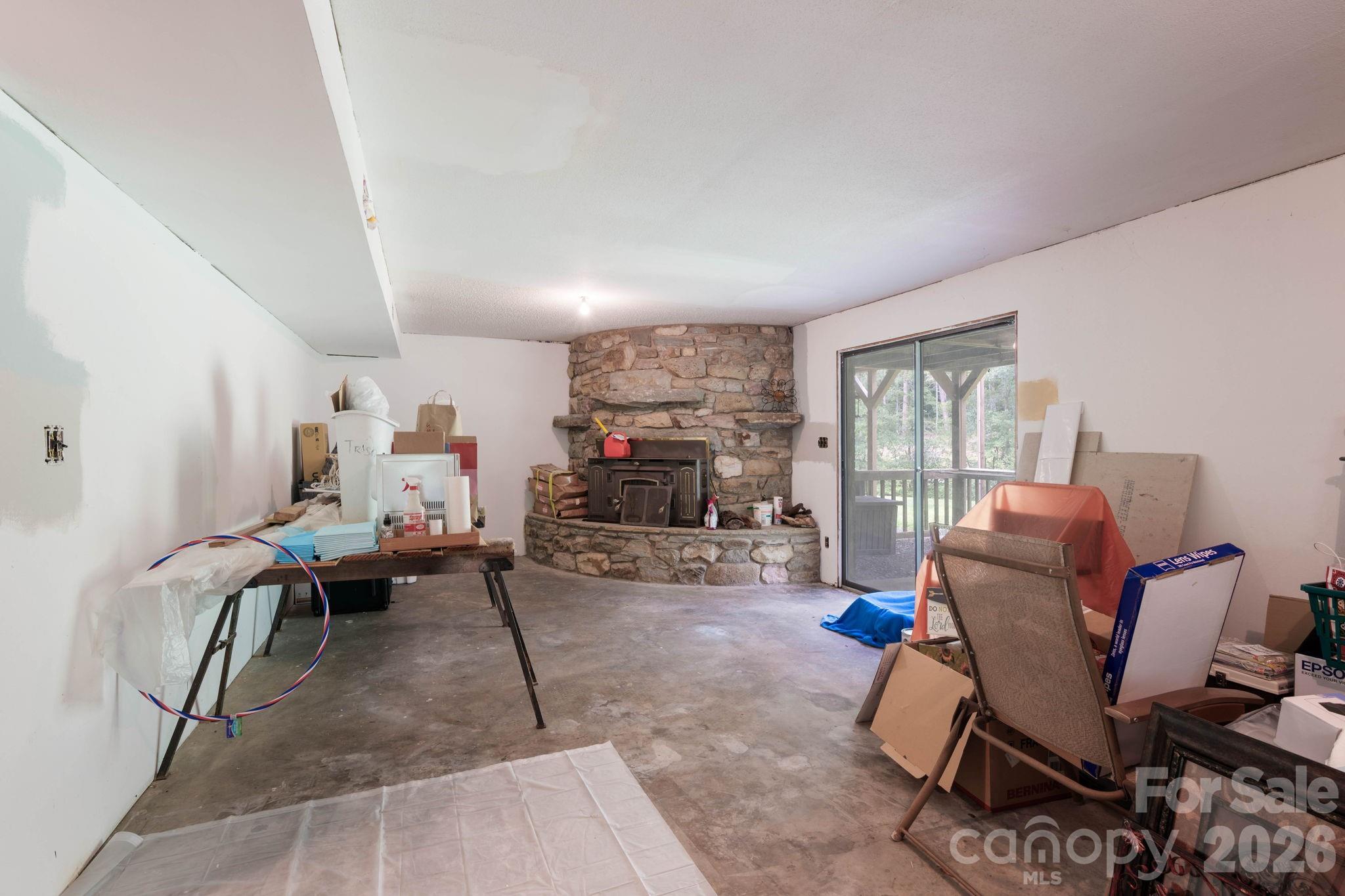 214 Fallingwood Circle — Gastonia