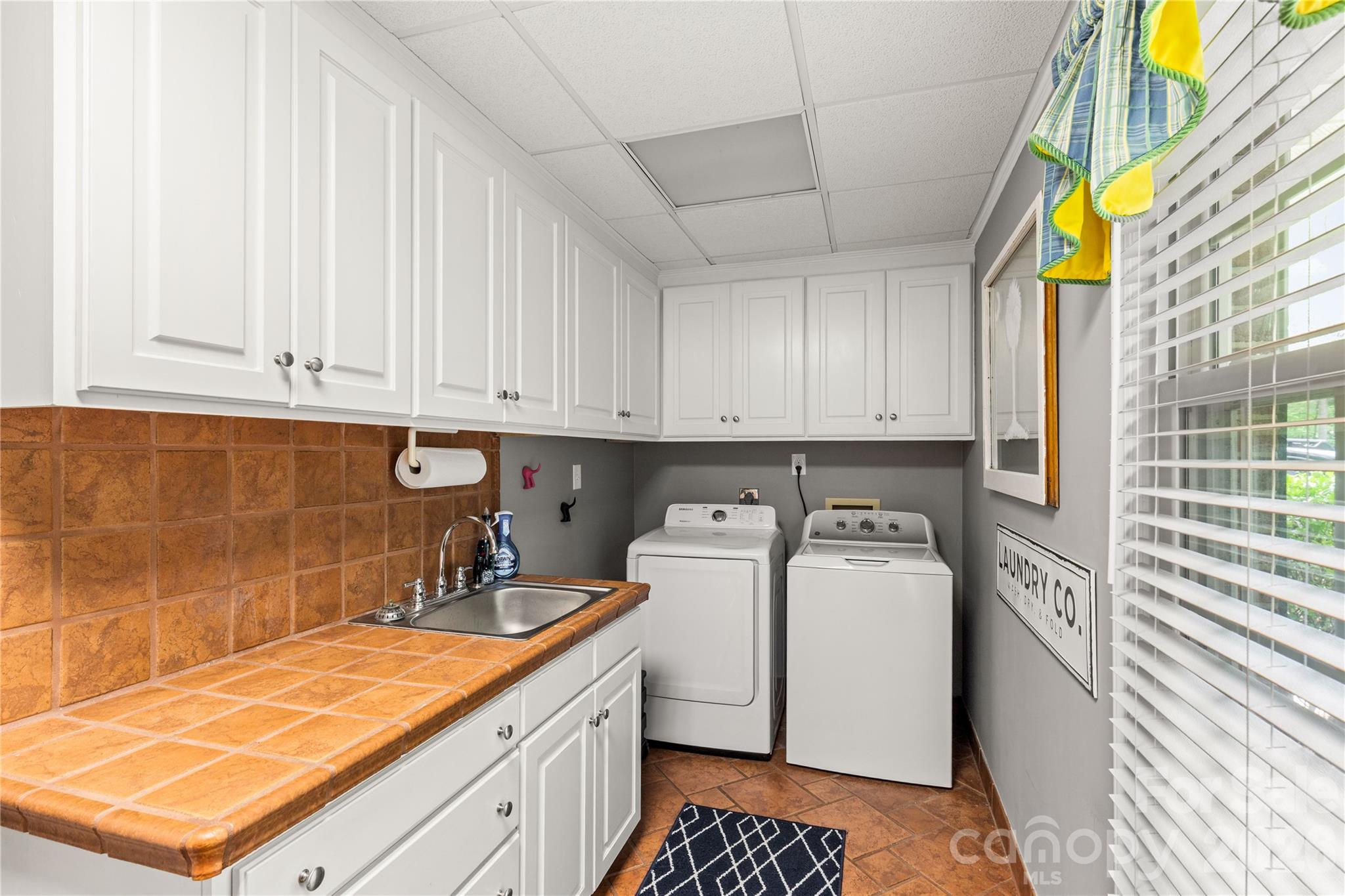 514 Rock Springs Road — Lancaster