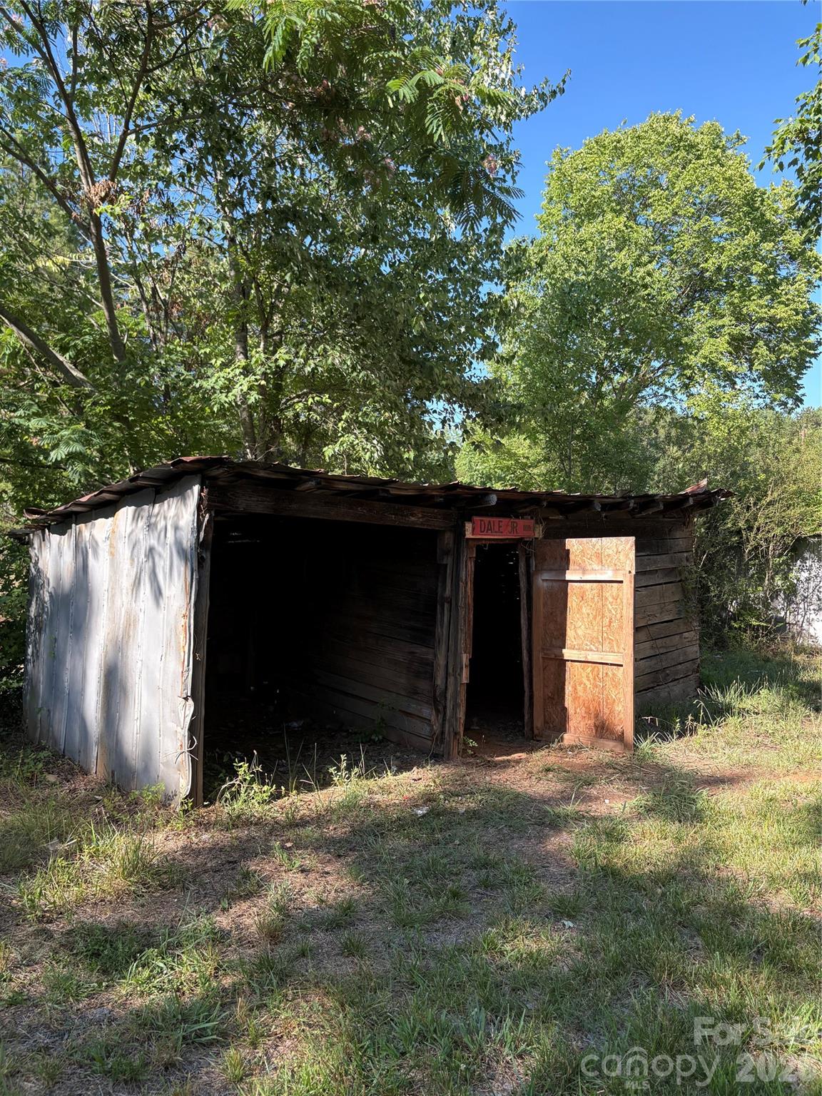 1105 John Miller Road — Rockwell