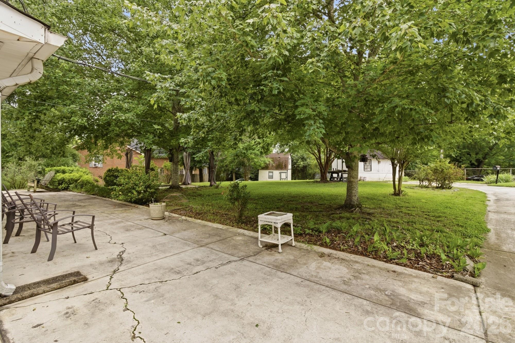 3343 Olde Creek Trail — Matthews