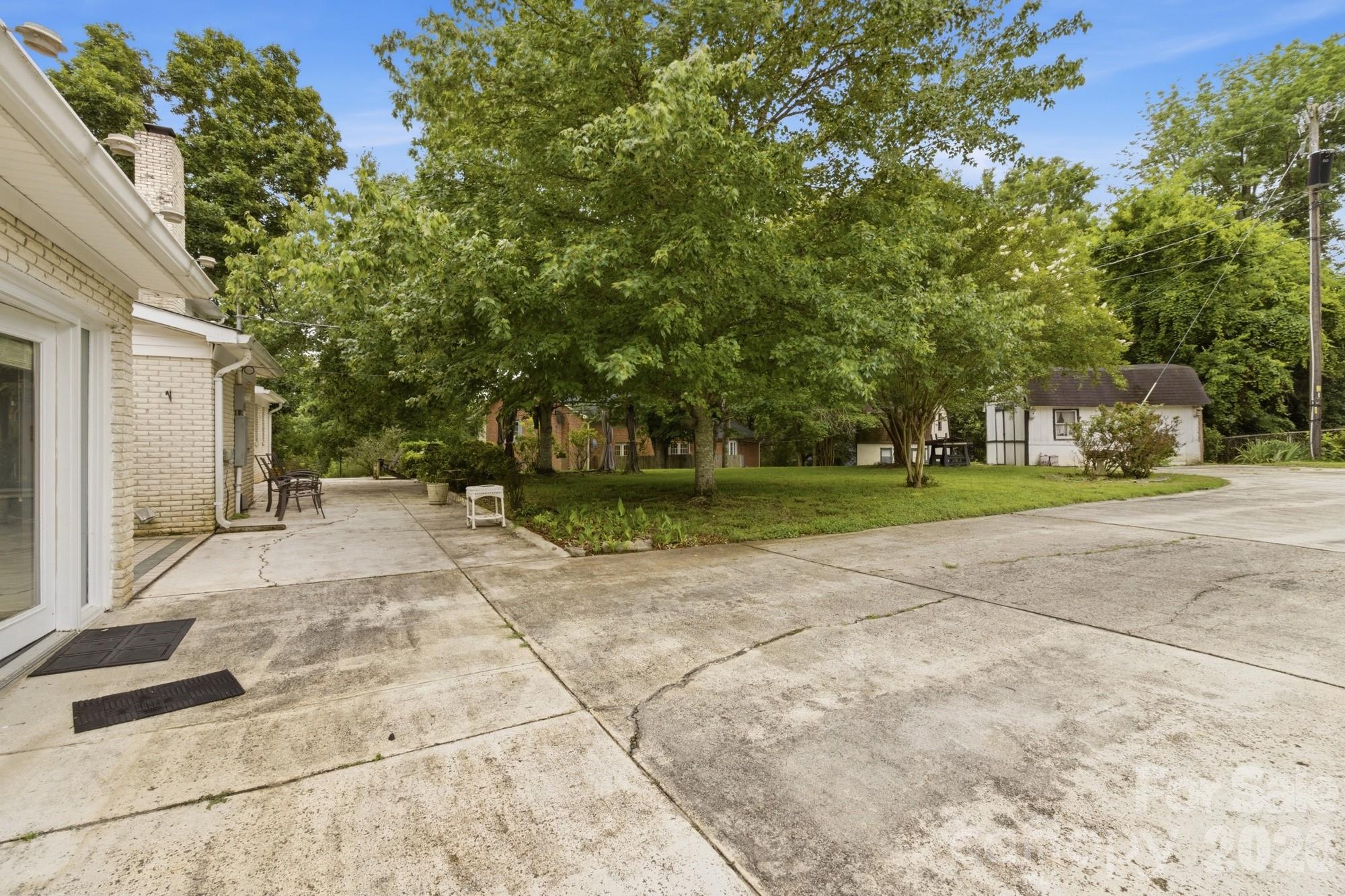 3343 Olde Creek Trail — Matthews