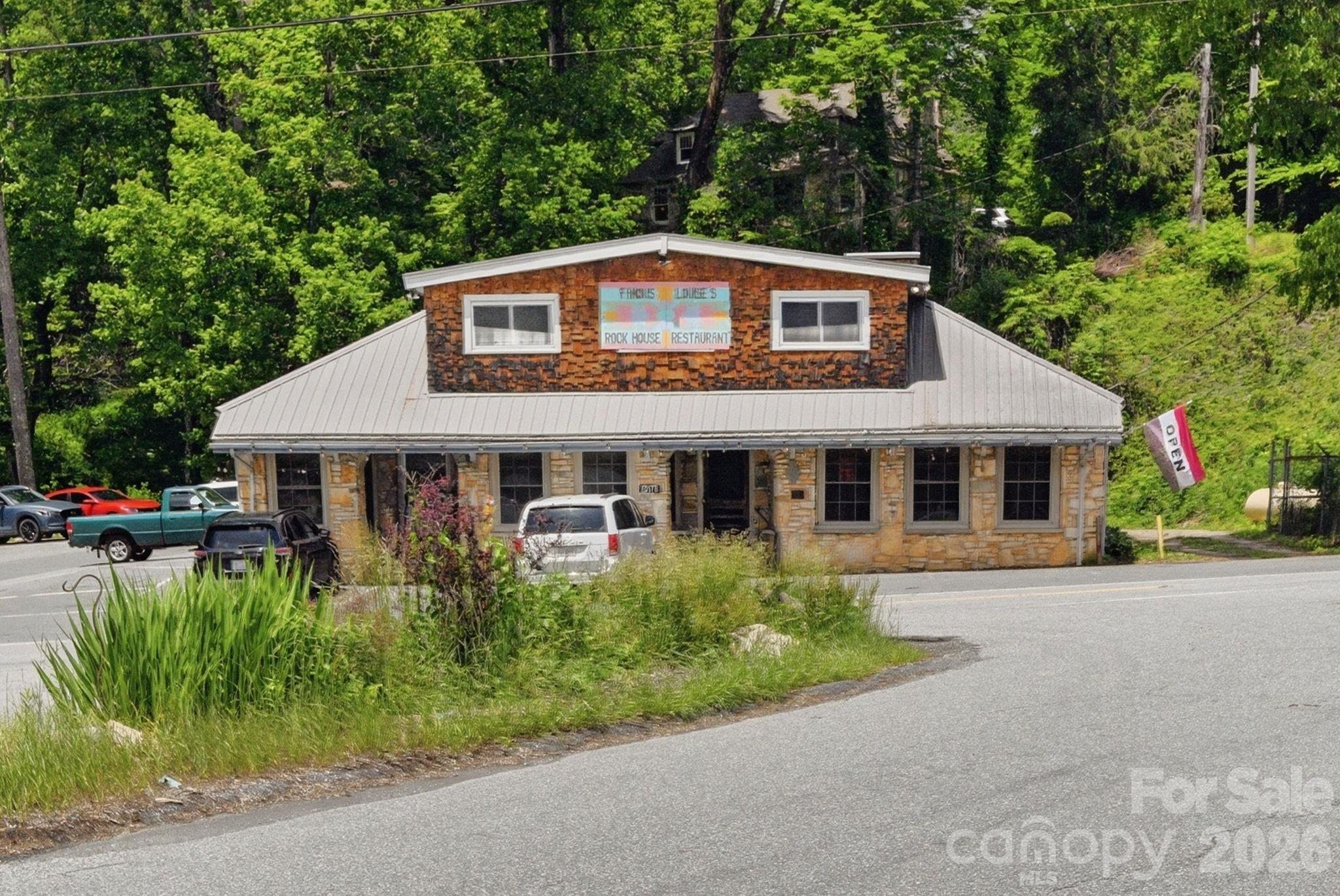 71 Warrior Road — Newland