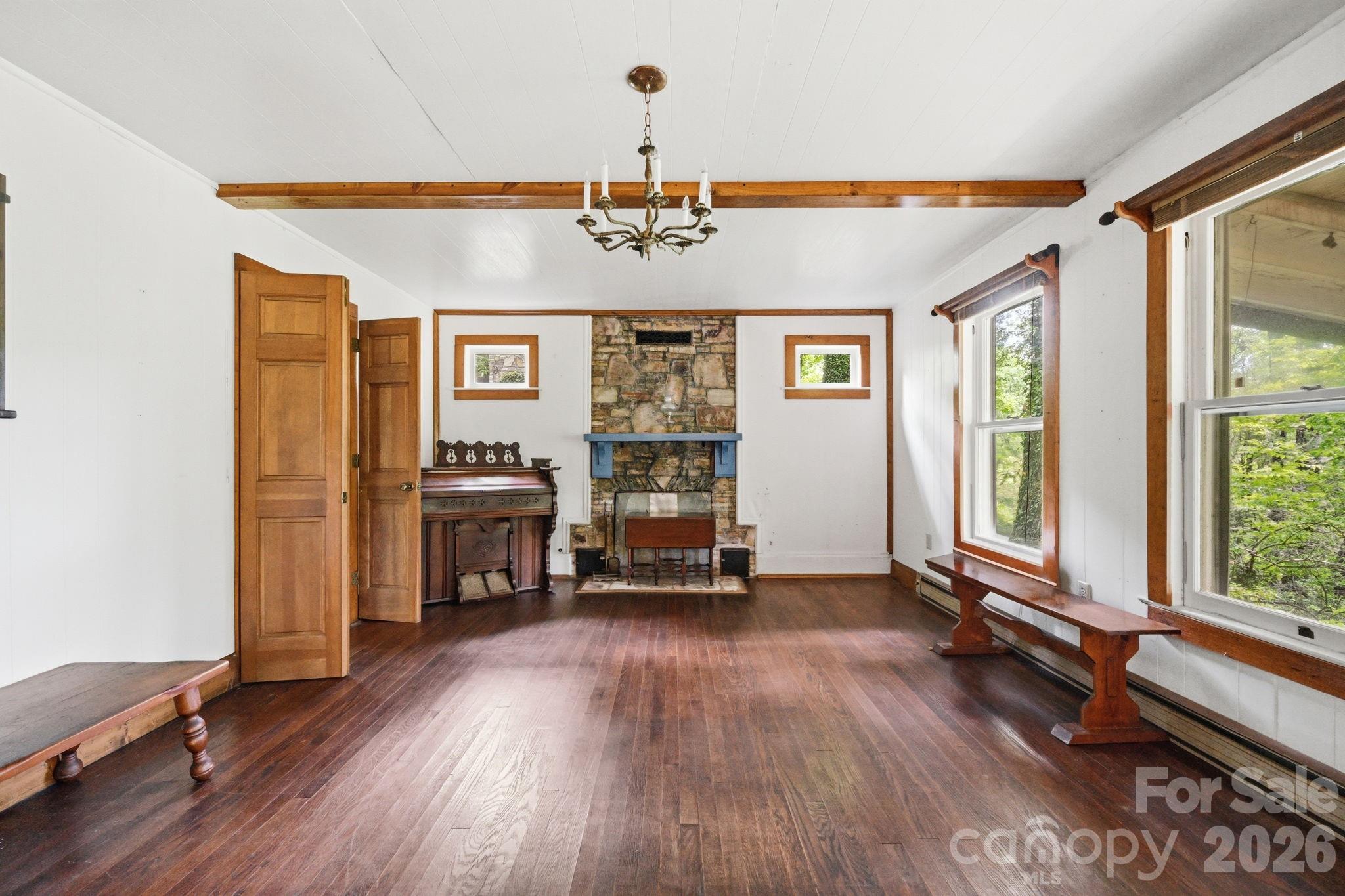 71 Warrior Road — Newland