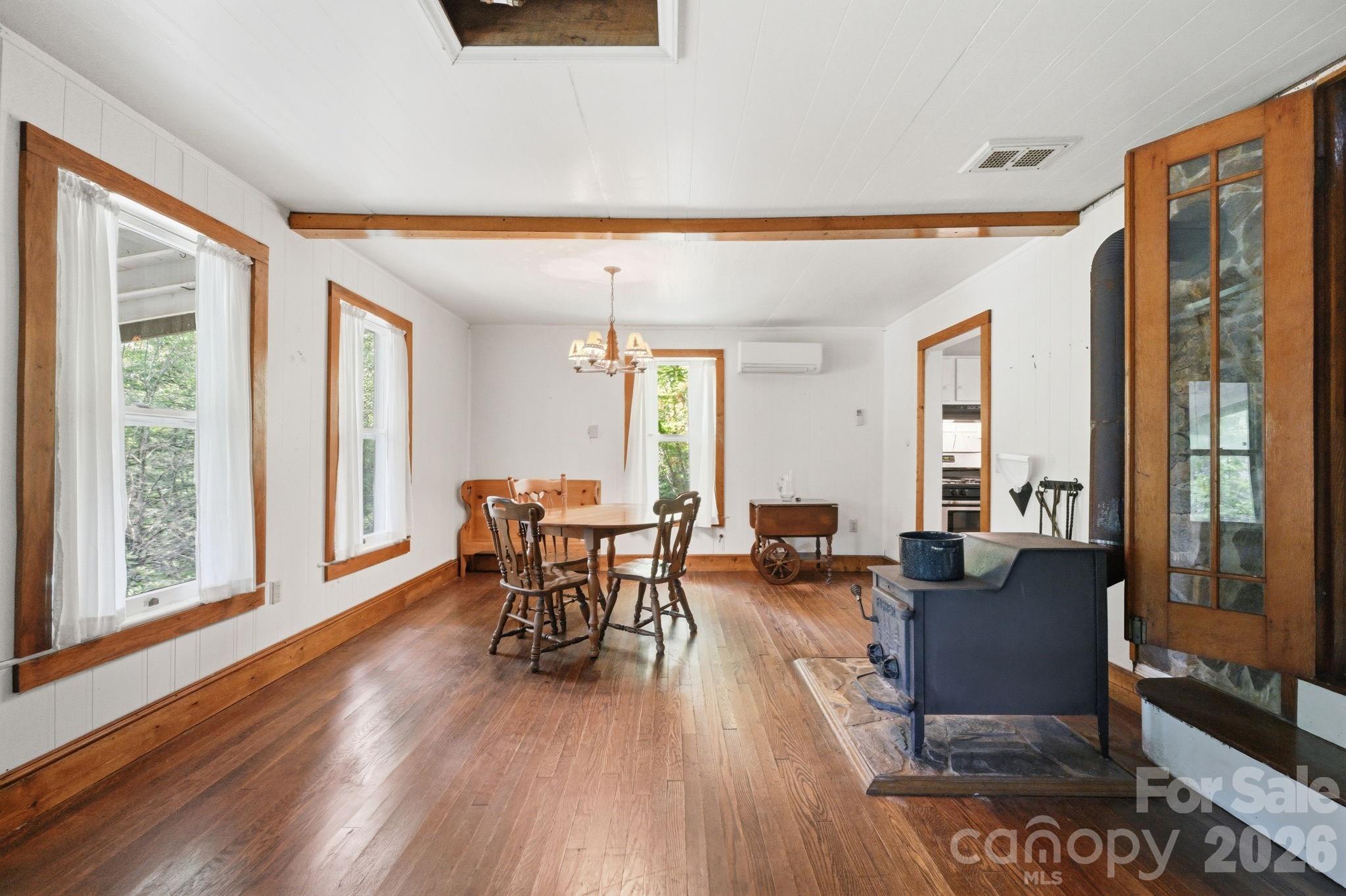 71 Warrior Road — Newland