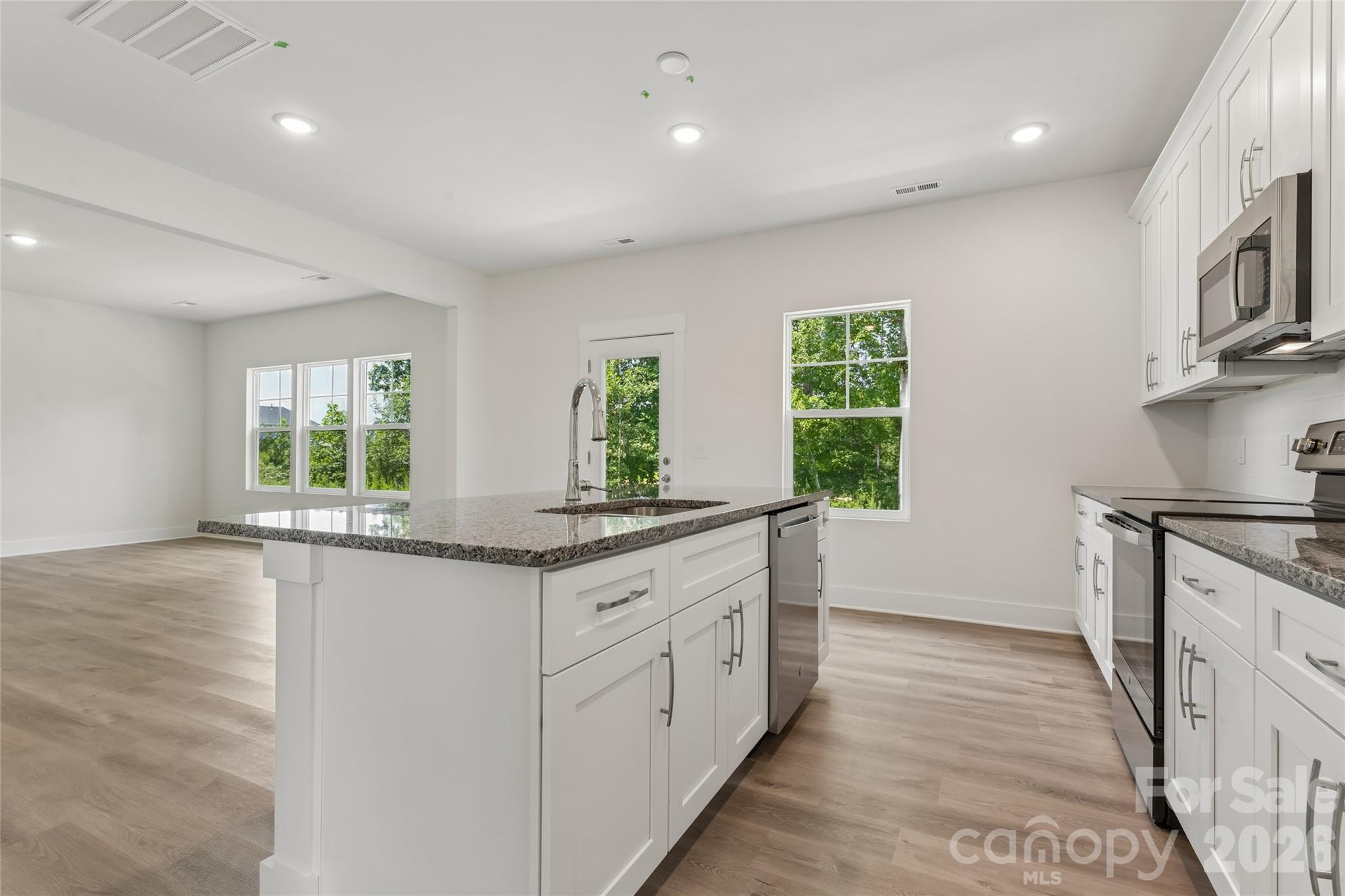 110 Morningside Loop — Troutman