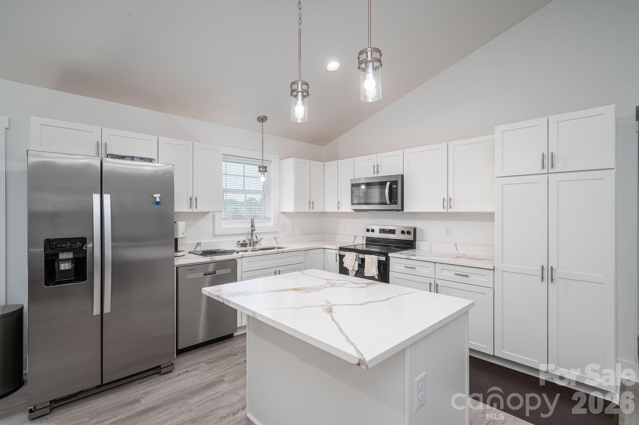 2128 Chatfield Road — Shelby