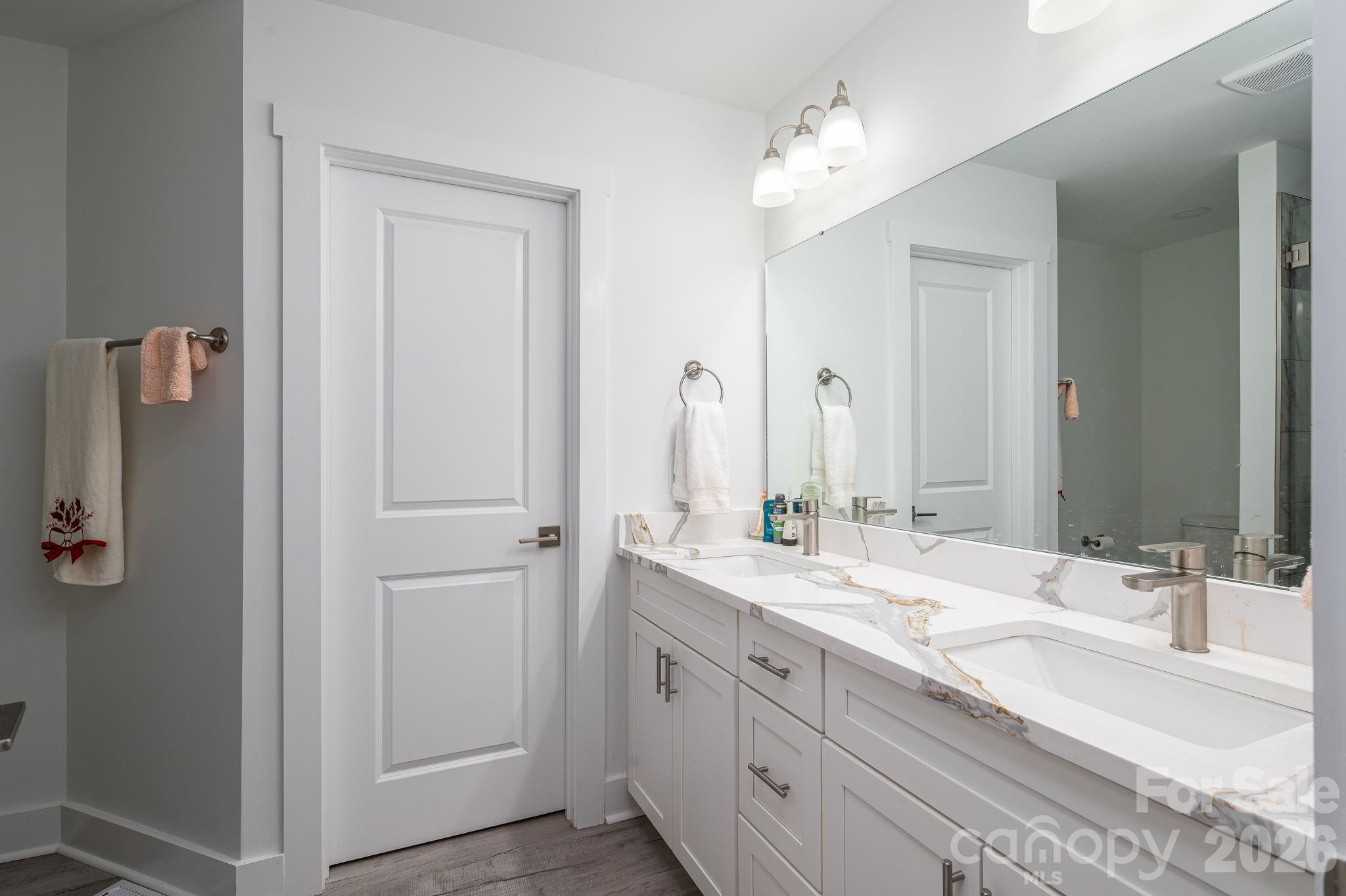 2128 Chatfield Road — Shelby