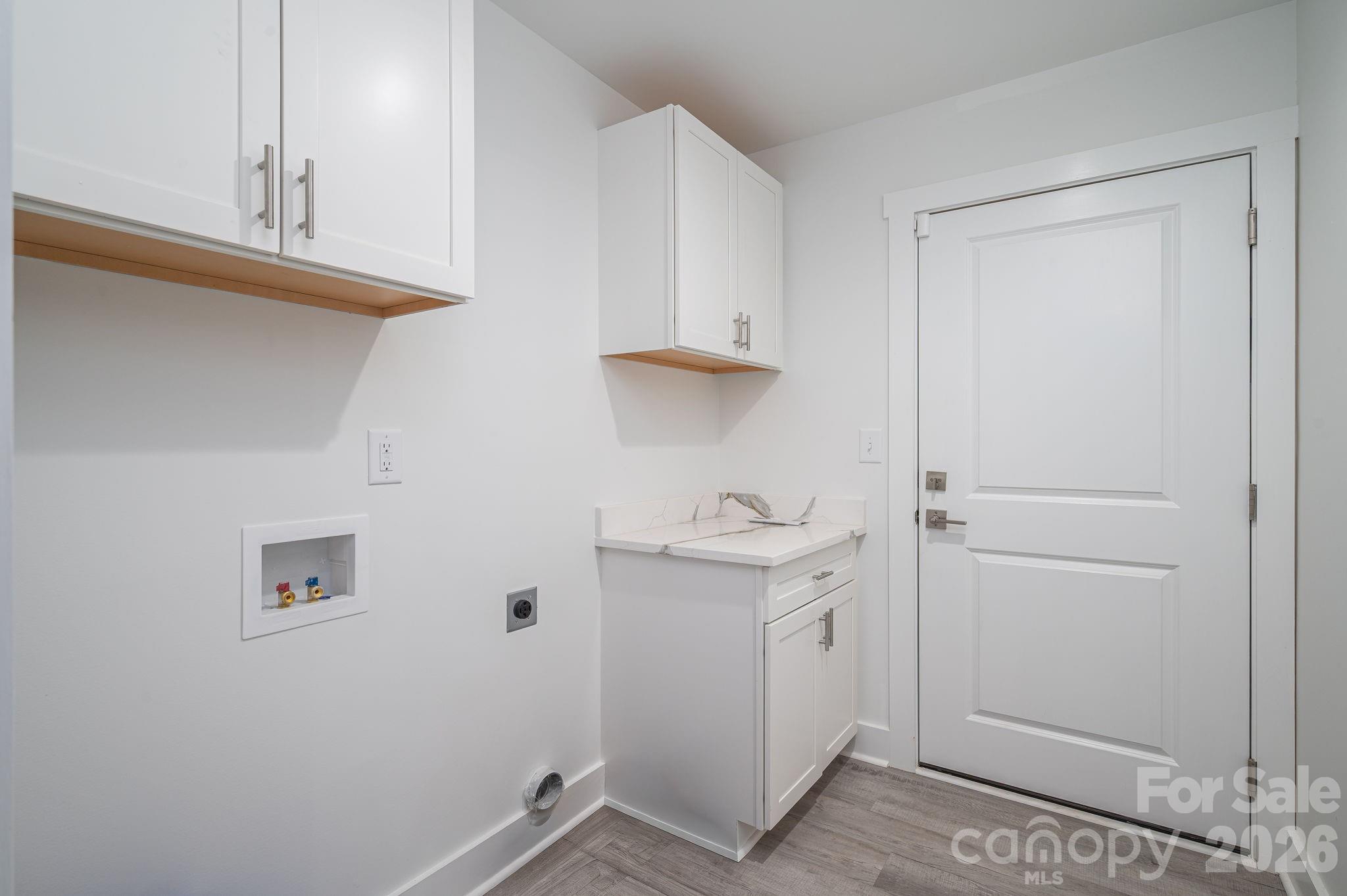 2128 Chatfield Road — Shelby
