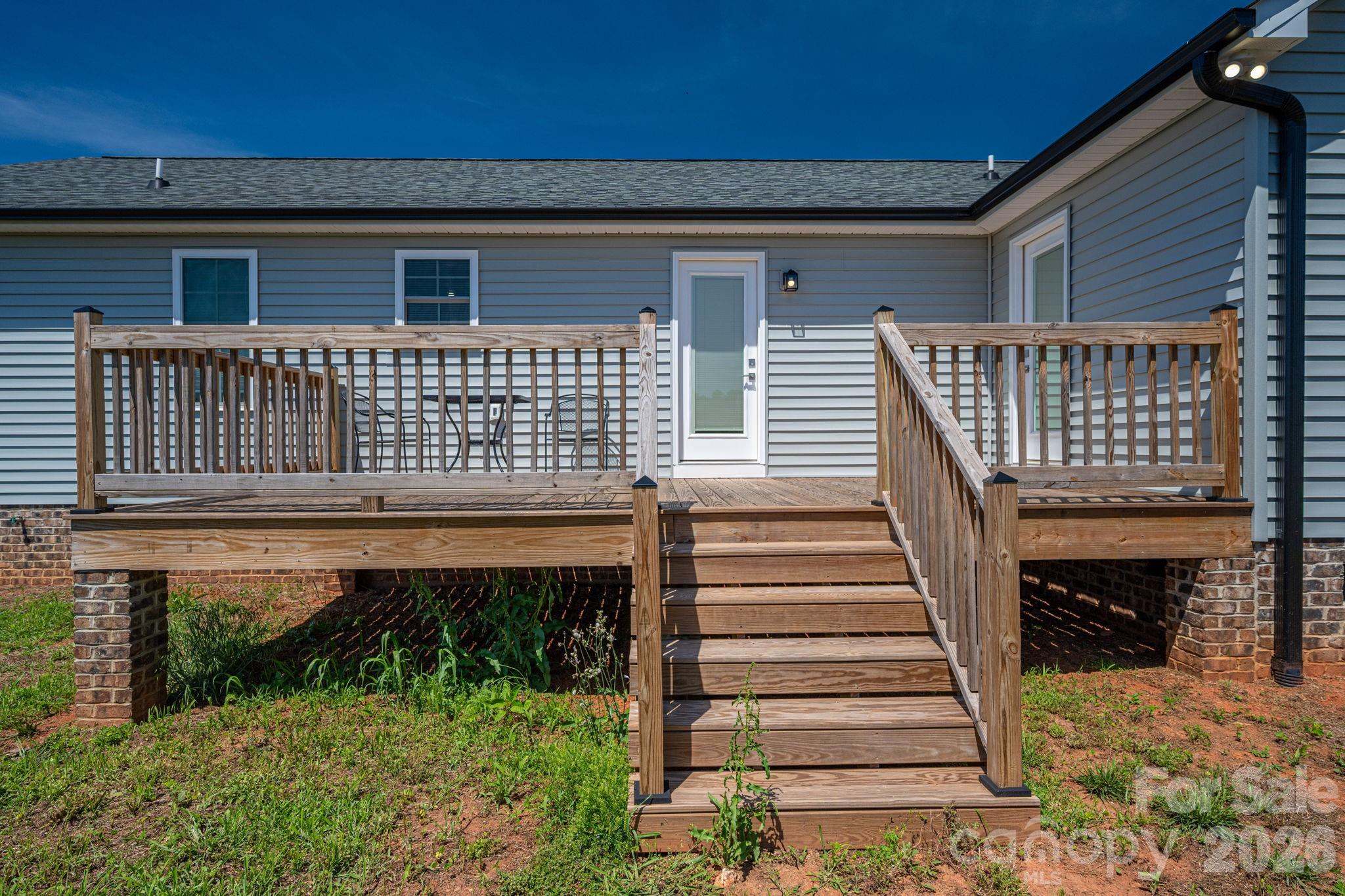 2128 Chatfield Road — Shelby