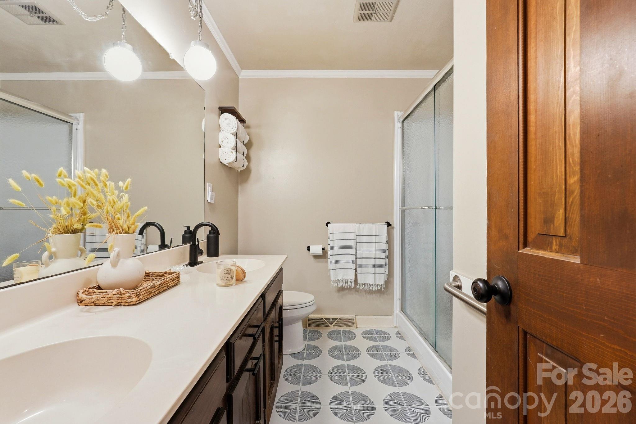 3326 Sedgefield Road — Statesville